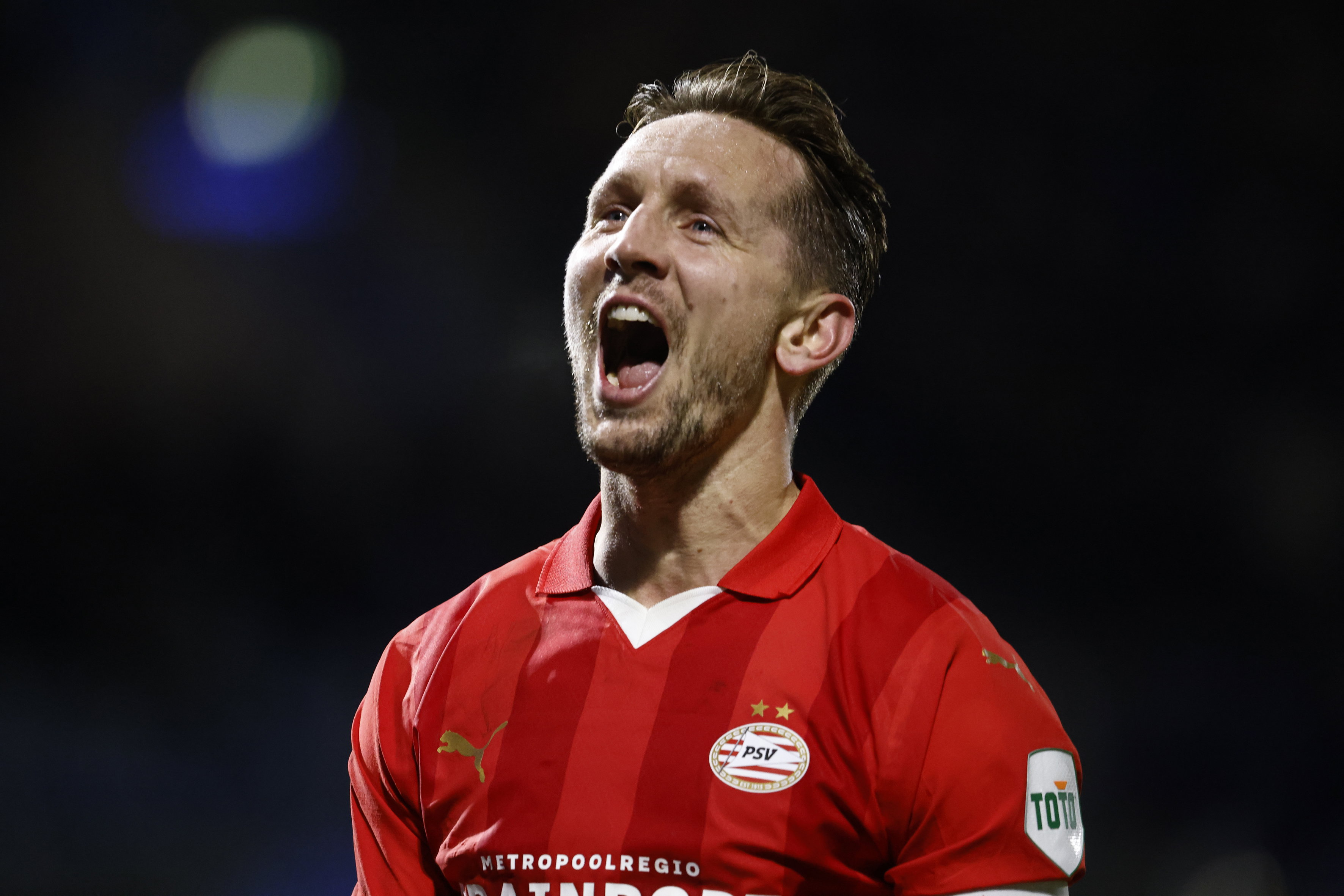 Luuk de Jong juicht