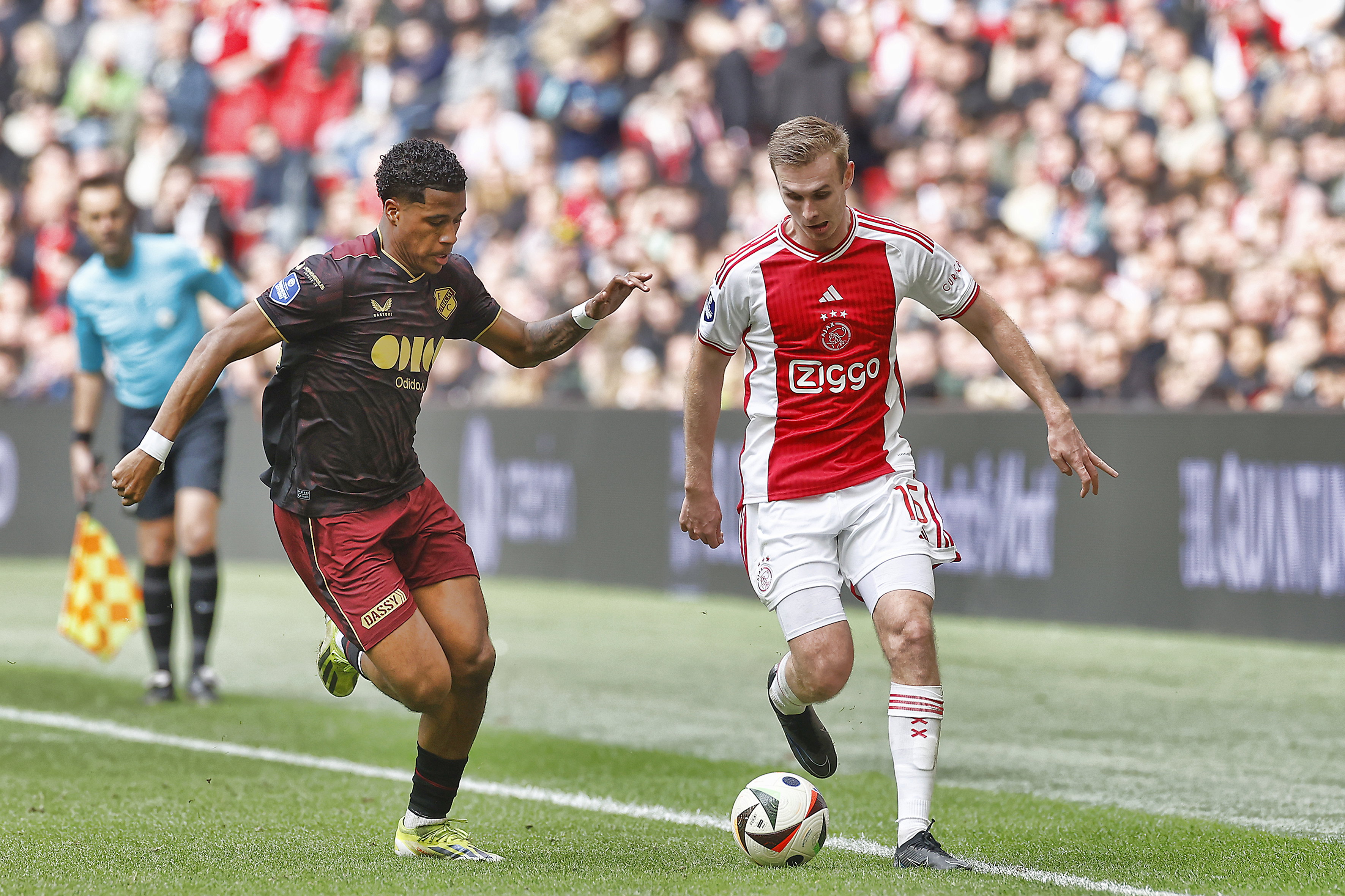 Ryan Flamingo tegen Ajax