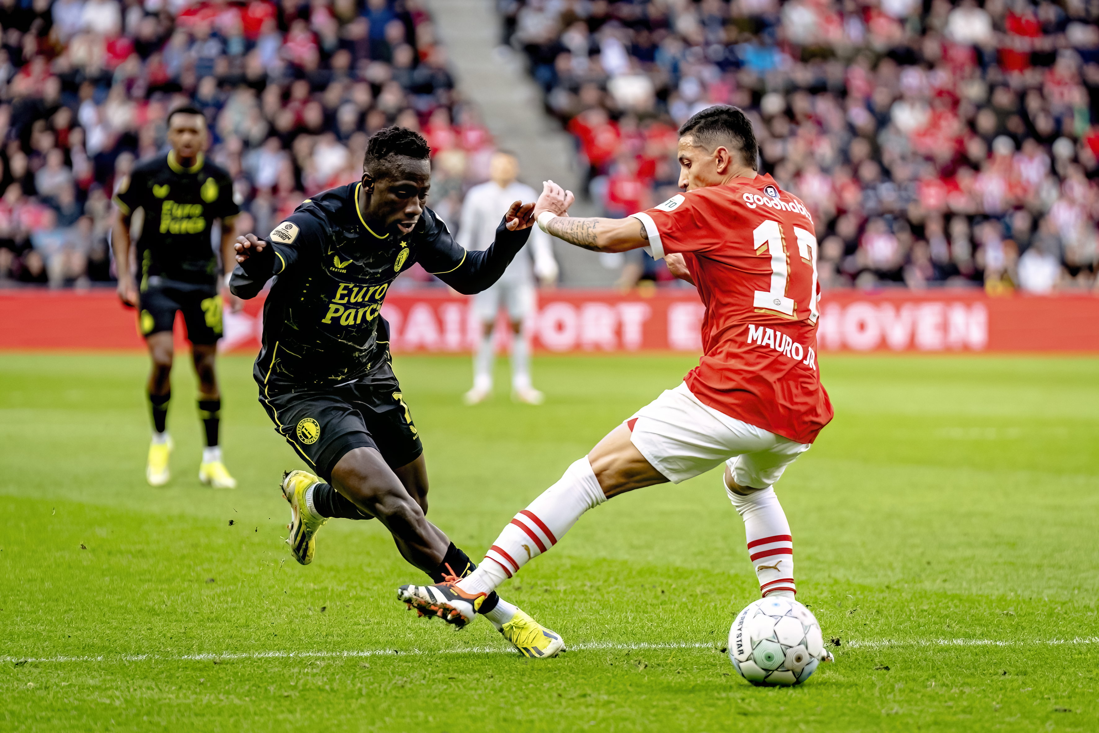 Yankuba Minteh in actie
