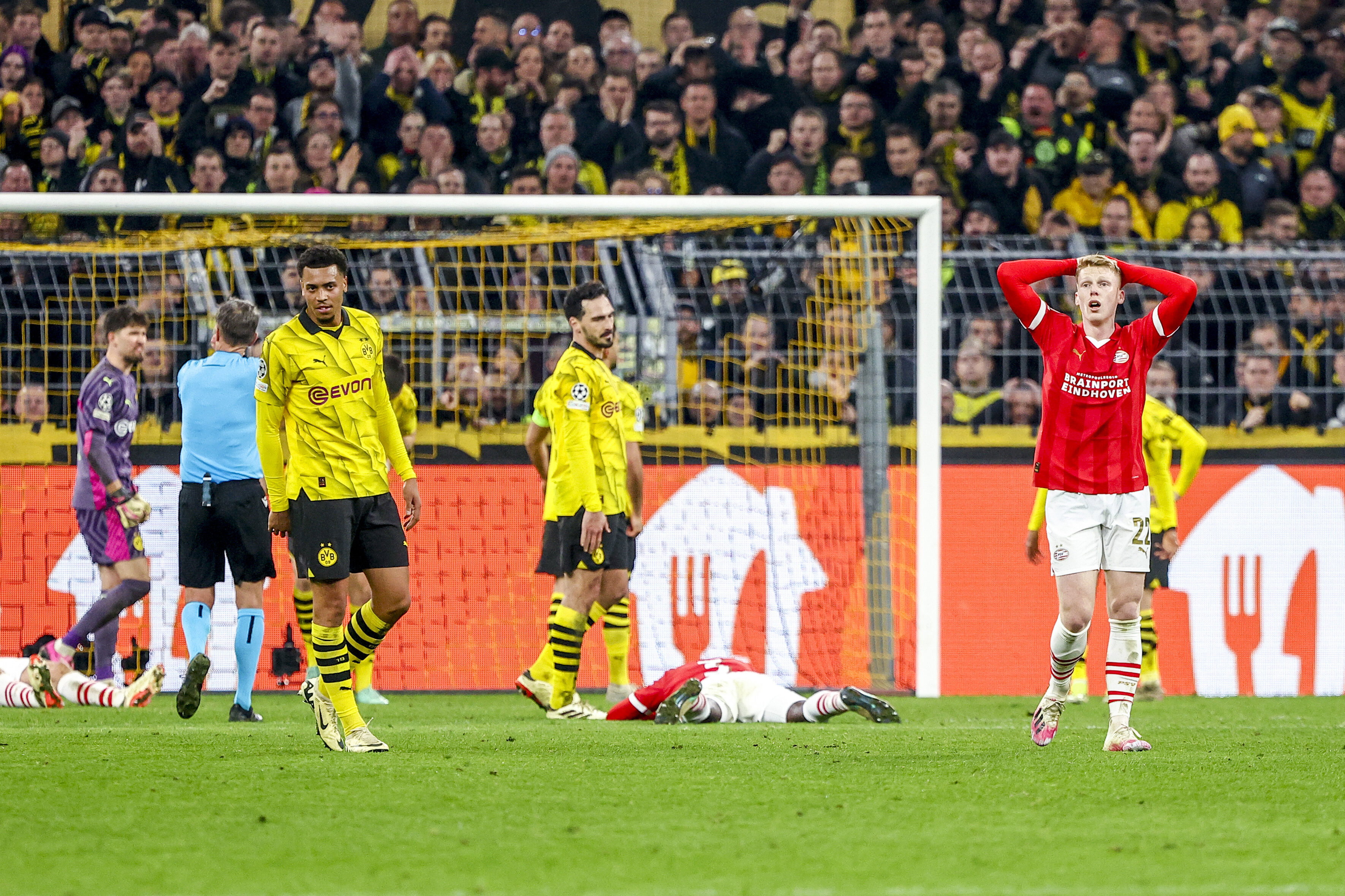 PSV baalt na uitschakeling tegen Dortmund