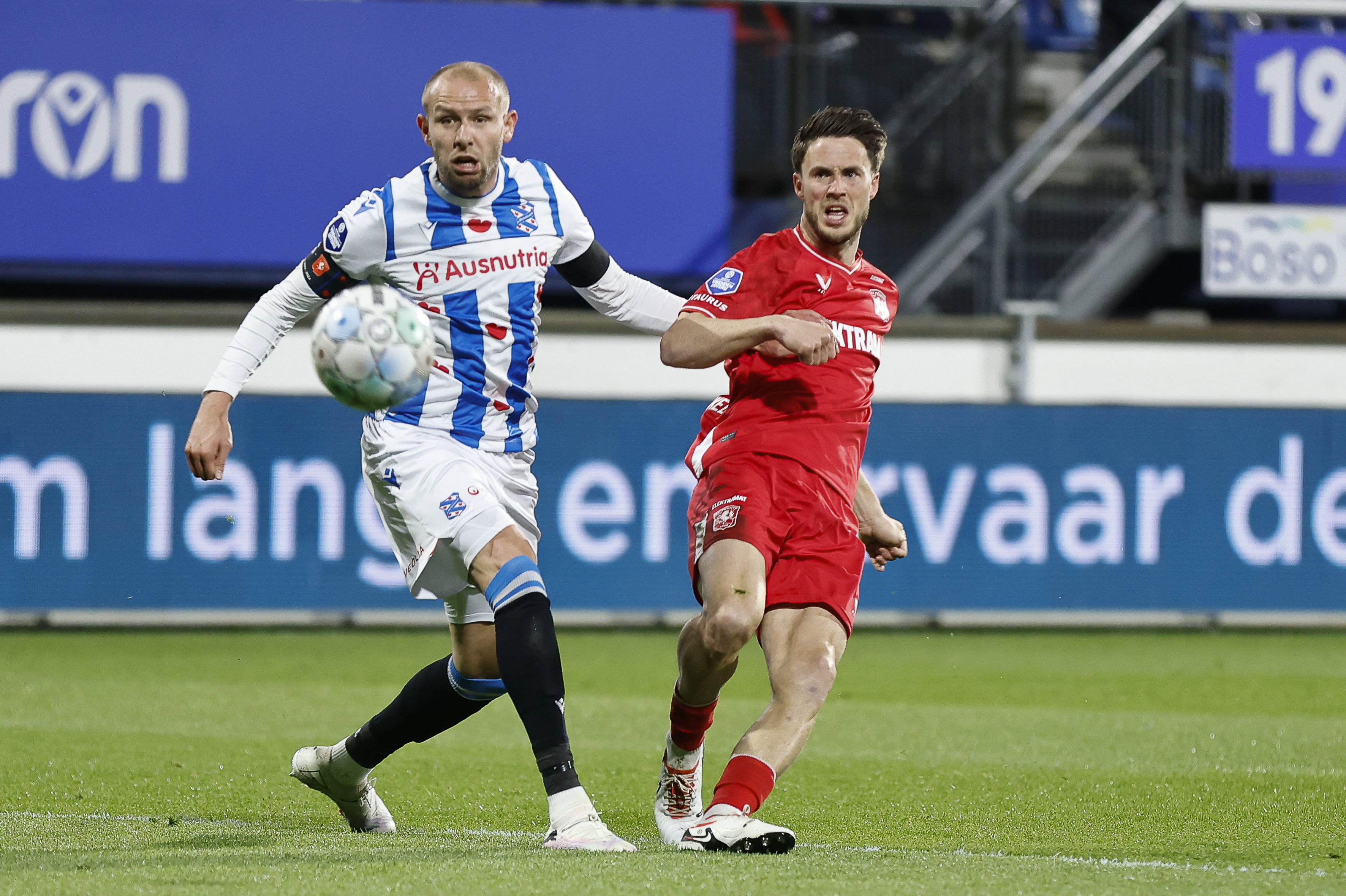 Van Wolfswinkel scoort tegen SC Heerenveen