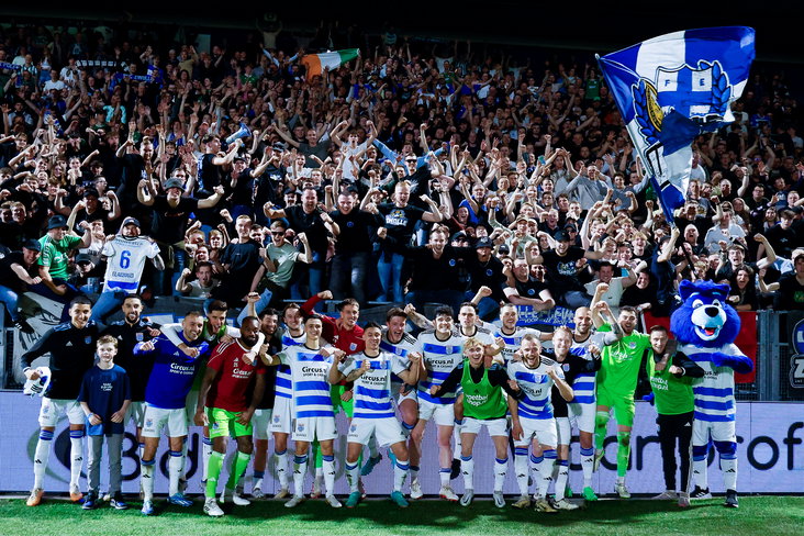 PEC Zwolle viert feest met de supporters