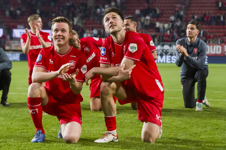 Mathias Kjølø met Ricky van Wolfswinkel voor Vak-P