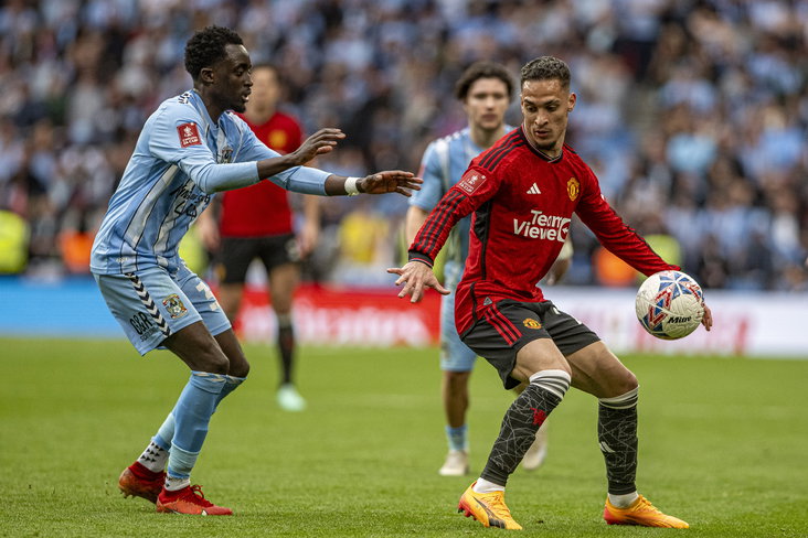 Antony Santos tegenover Coventry City