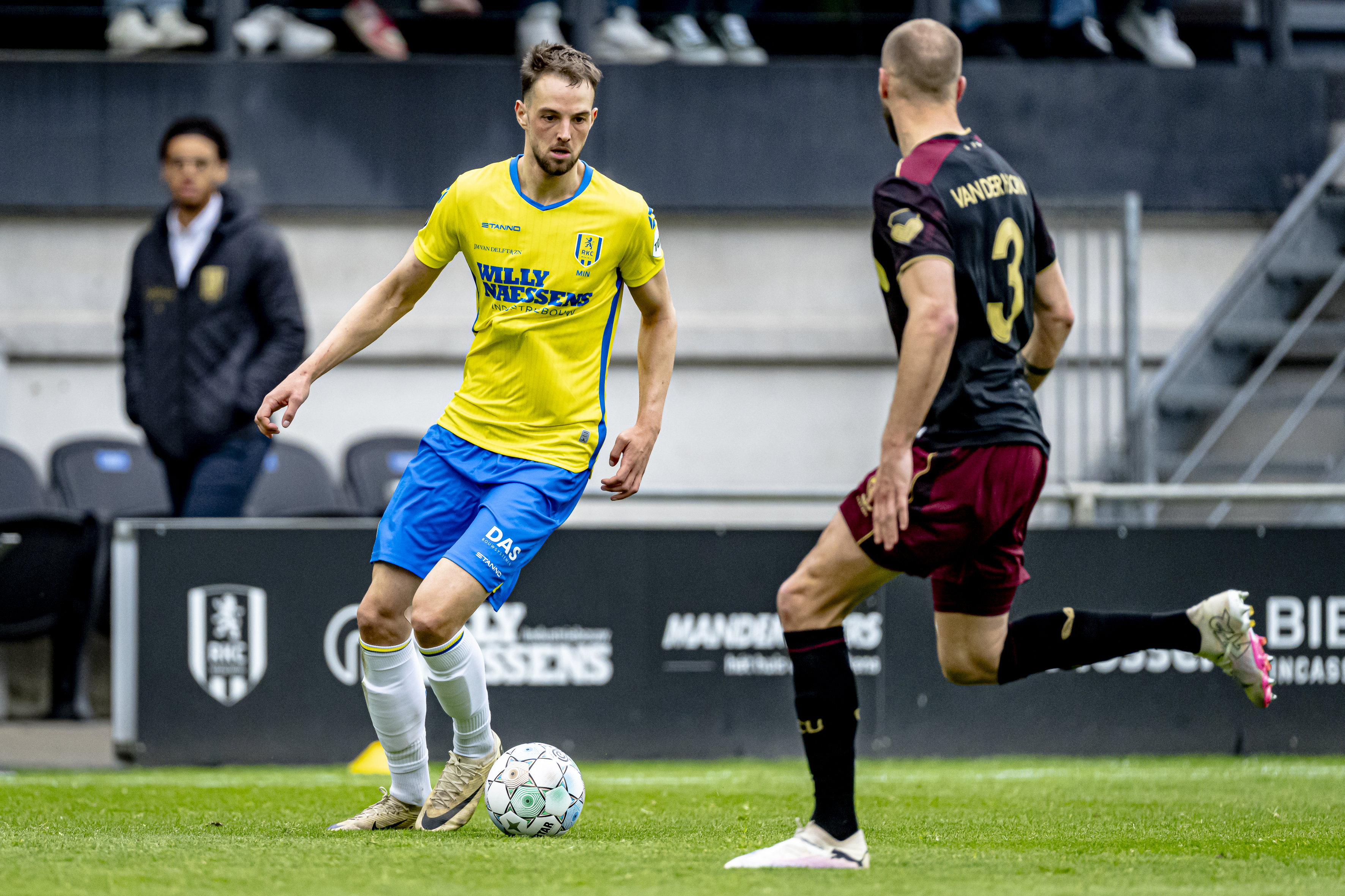 David Min in actie voor FC Utrecht