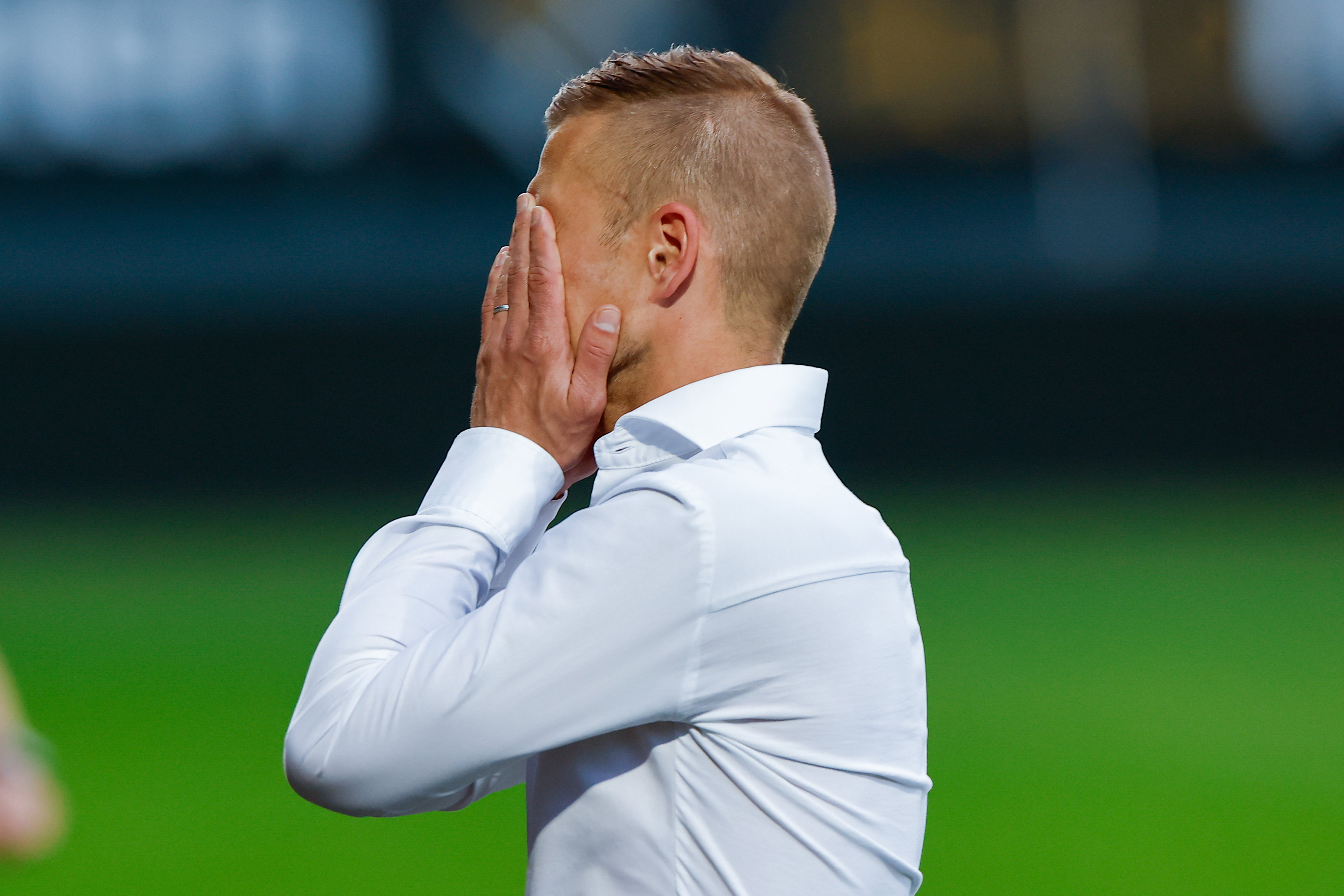 Joran Pot kan de nederlaag van FC Twente niet geloven