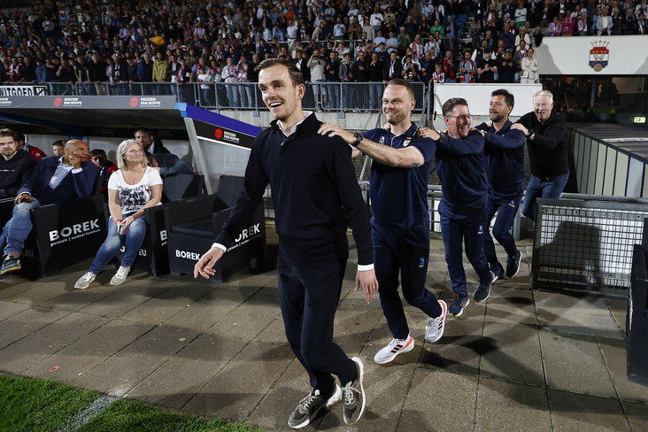Rick Mennes (vooraan) bij Willem II
