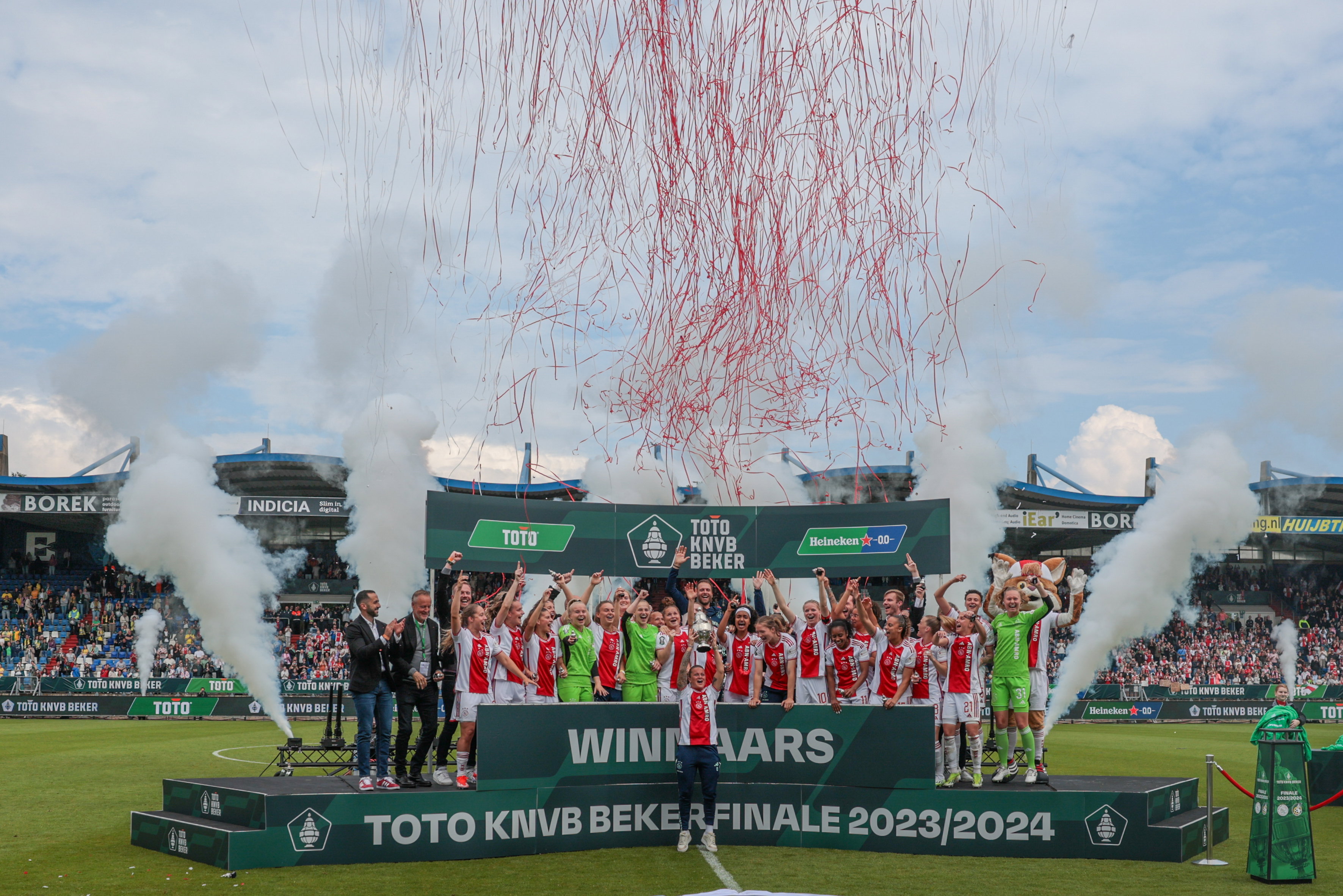 Ajax wint de TOTO KNVB Beker