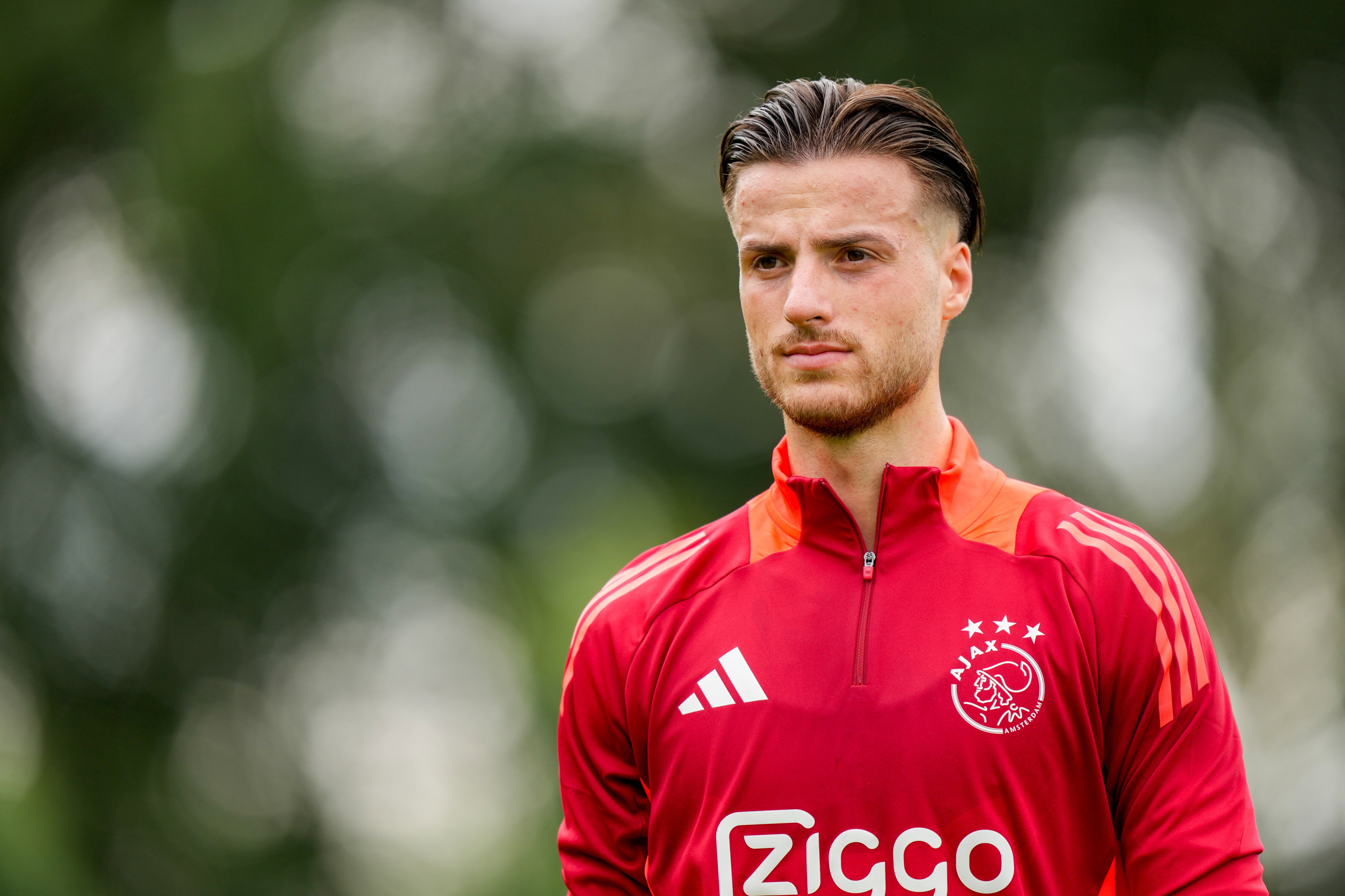 Diant Ramaj op de training van Ajax