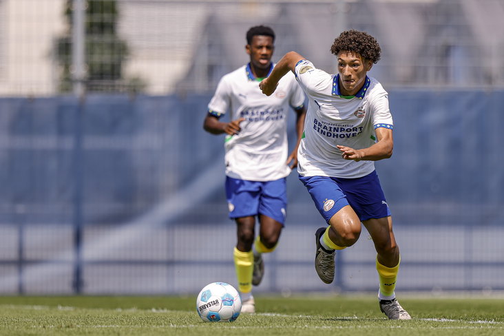 Fabian Merién in actie namens PSV