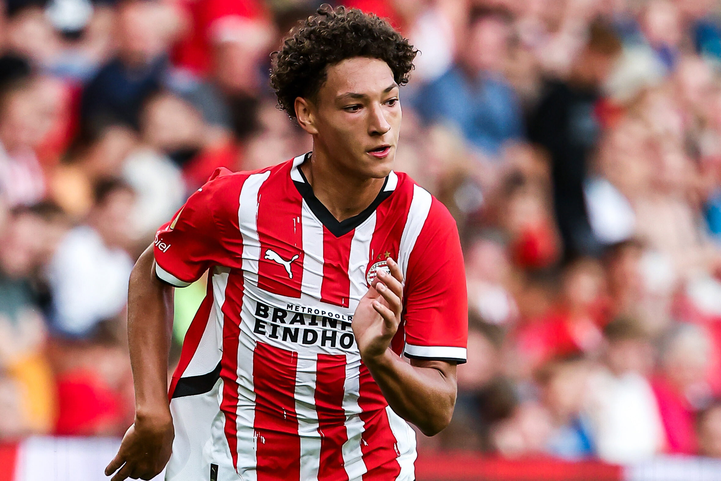 Fabian Merién tijdens zijn officieuze debuut in het Philips Stadion