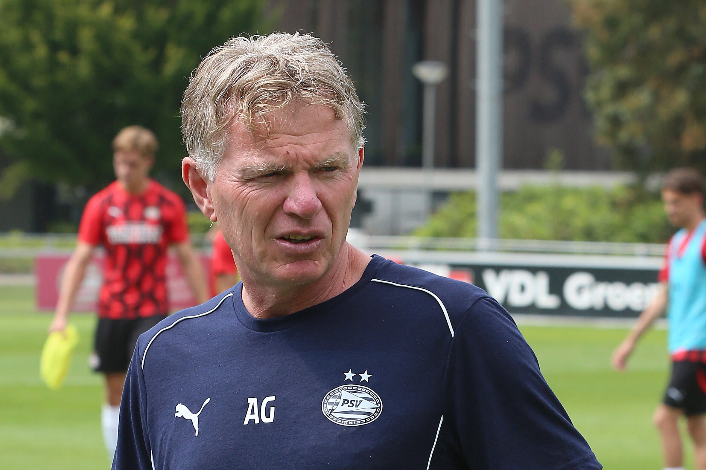 Alfons Groenendijk als trainer van Jong PSV