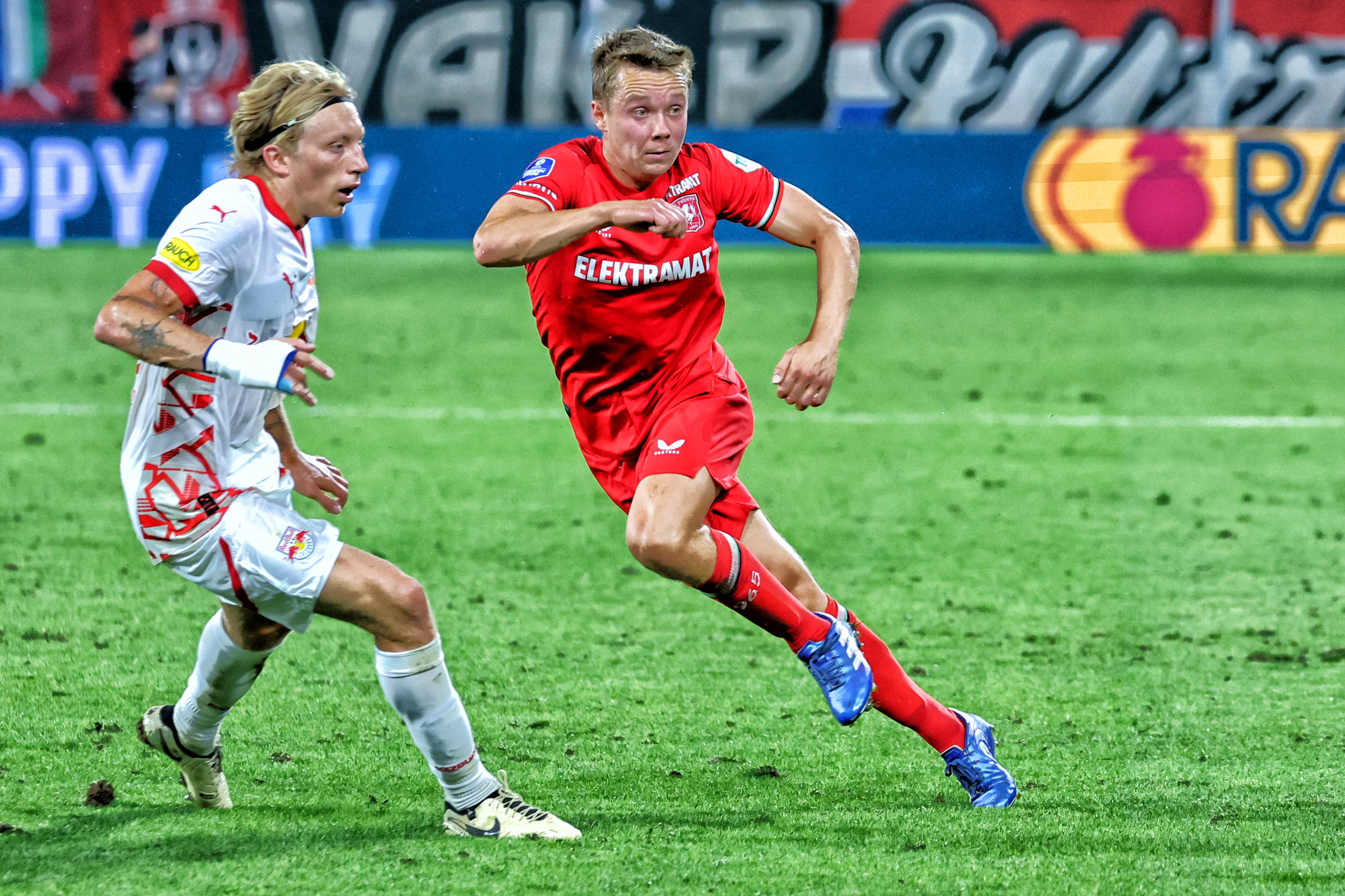 Mathias Kjølø in duel met Red Bull Salzburg