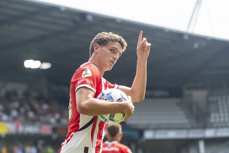 Guus Til tegen Heracles Almelo