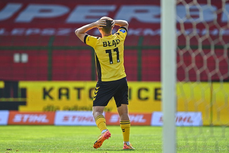 Jagiellonia-speler Adrian Blad baalt