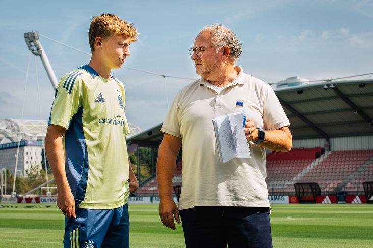 Tijn Peters in gesprek met Engelbert Heideman