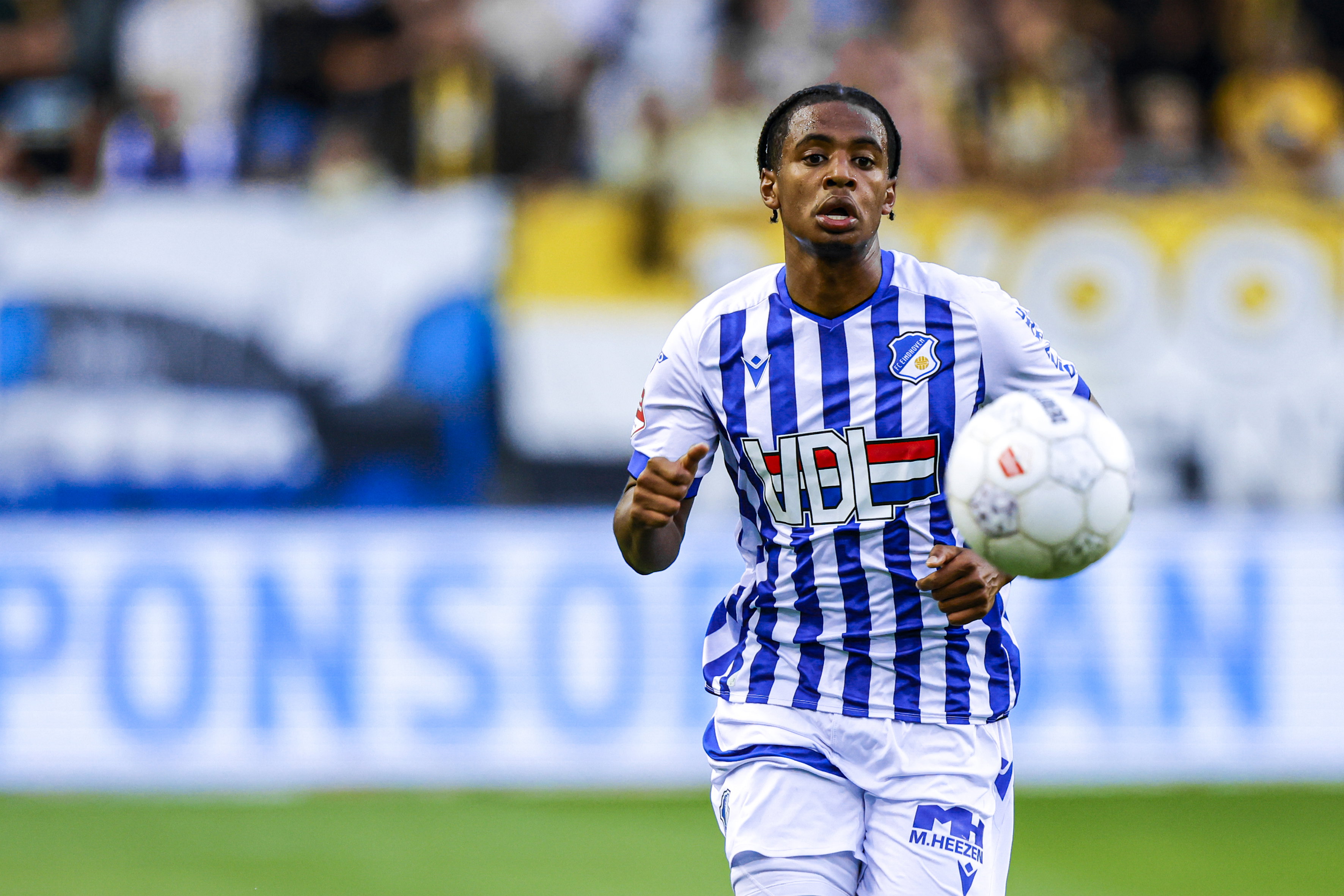 Tyrese Simons namens FC Eindhoven