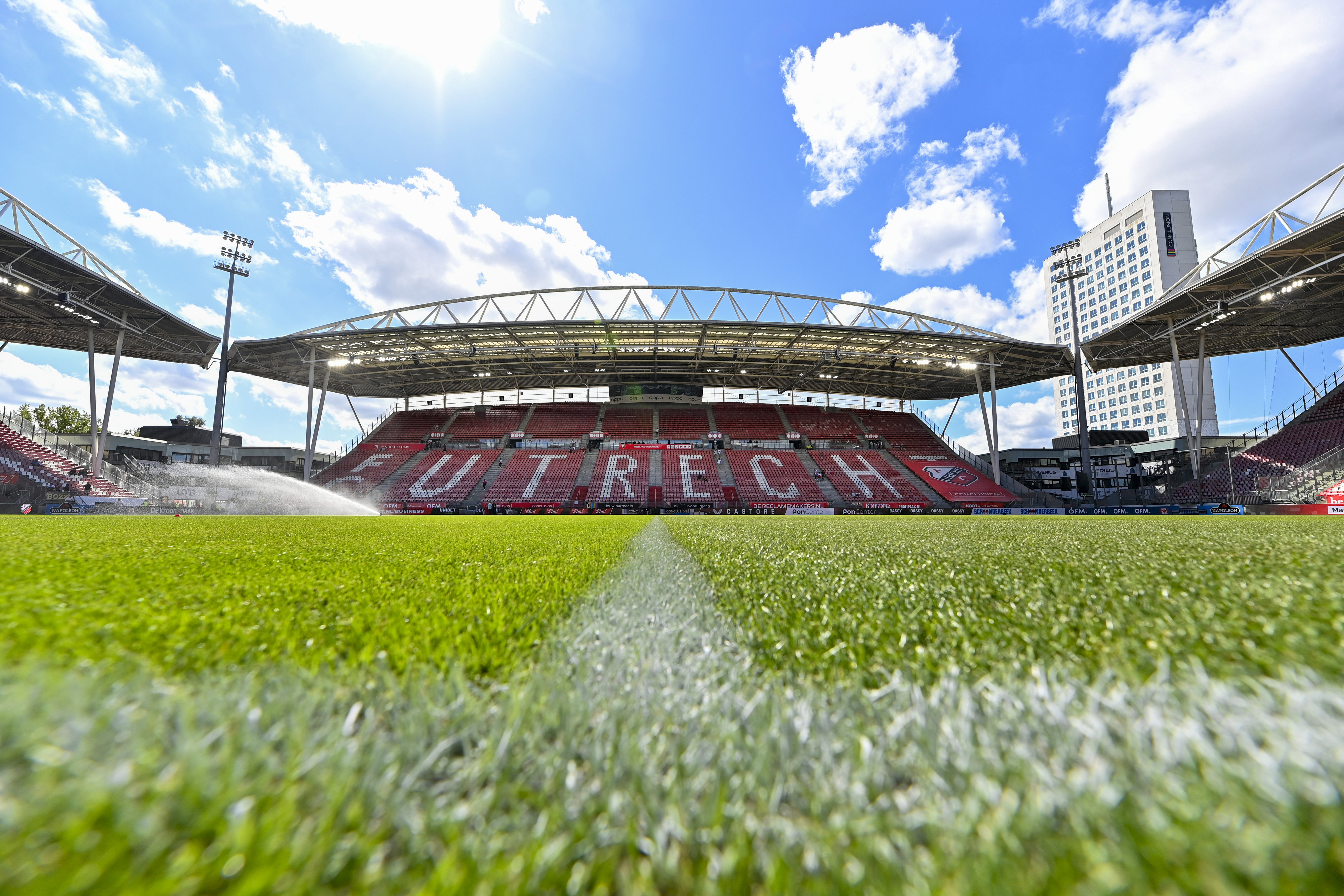 De Galgenwaard voor de afscheidswedstrijd van Mark van der Maarel