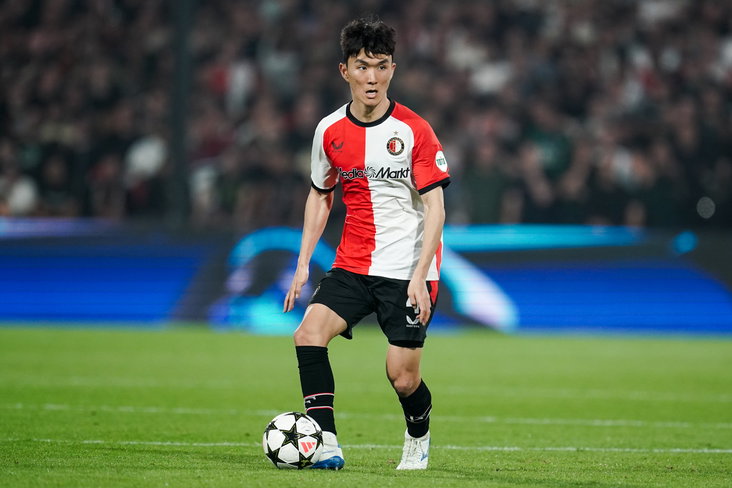 In-Beom Hwang namens Feyenoord