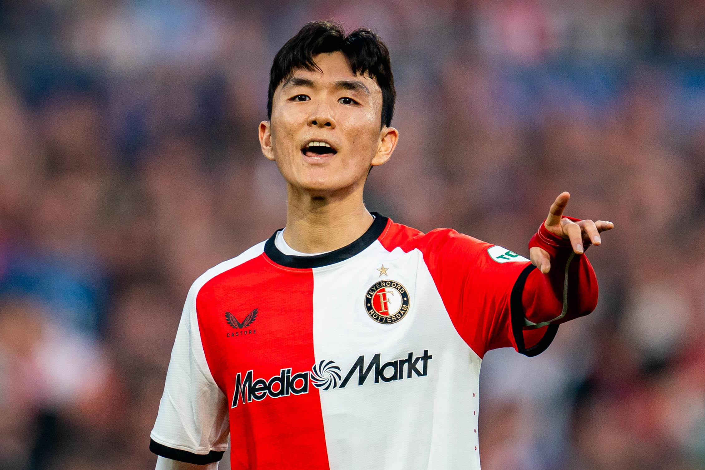 Inbeom Hwang coacht zijn medespelers