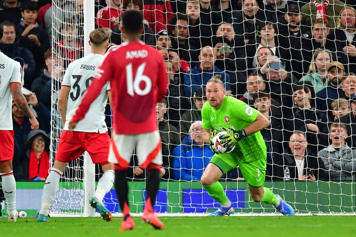 Lars Unnerstall tegen Manchester United