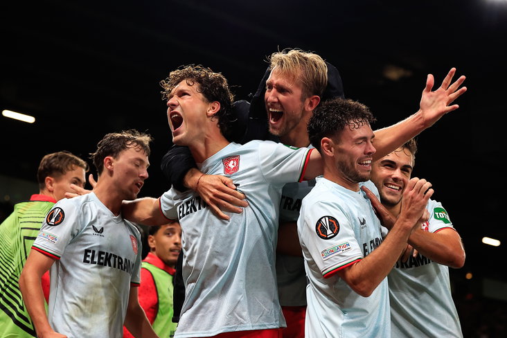 FC Twente viert de treffer van Sam Lammers
