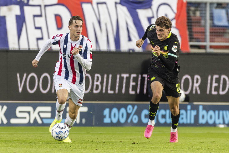 Ringo Meerveld in duel met Guus Til