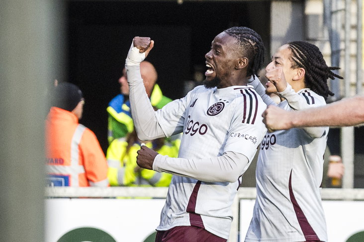 Bertrand Traoré juicht