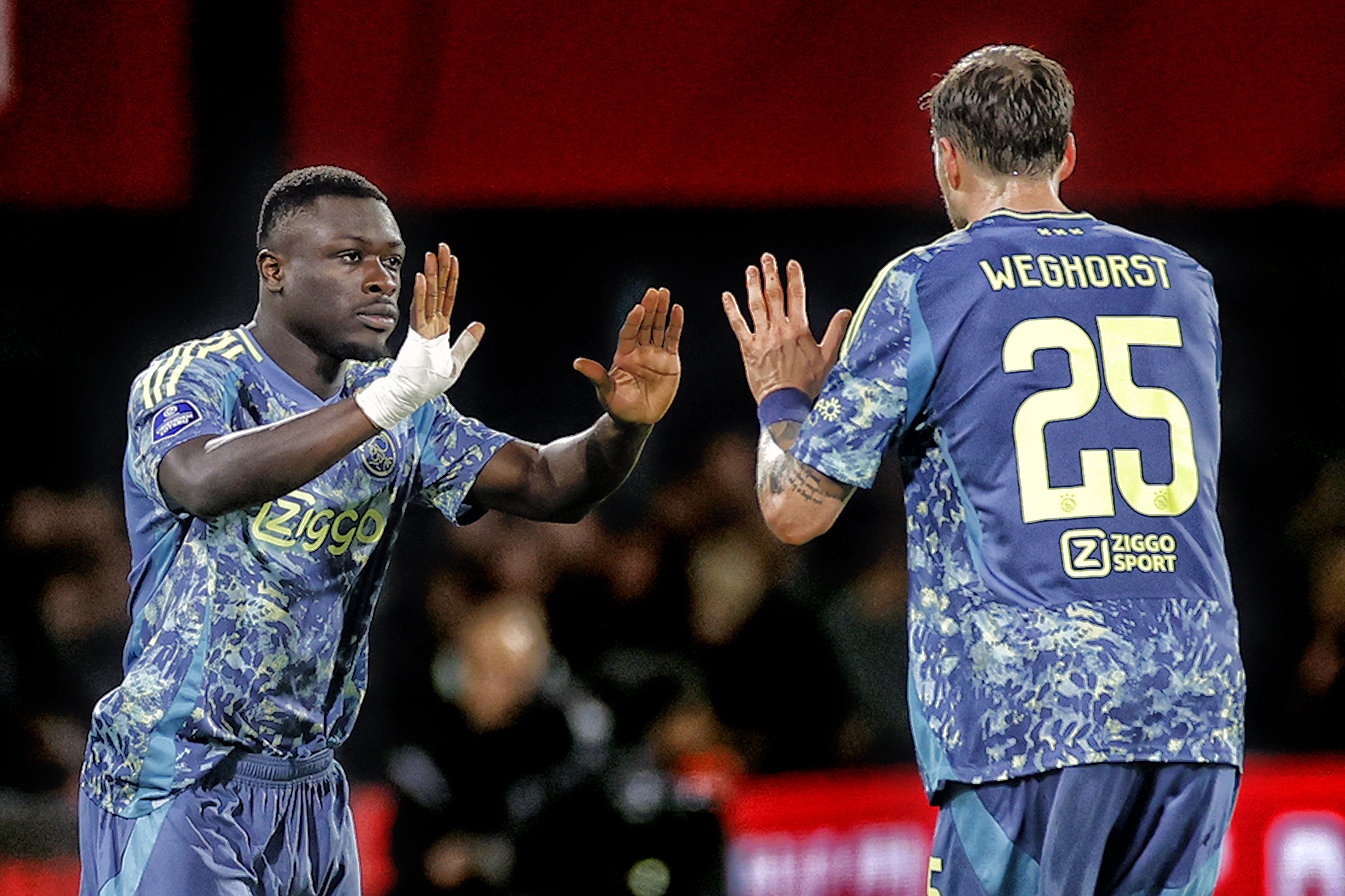 Brian Brobbey en Wout Weghorst