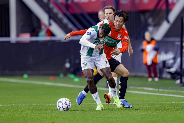 Leandro Bacuna tegen NEC