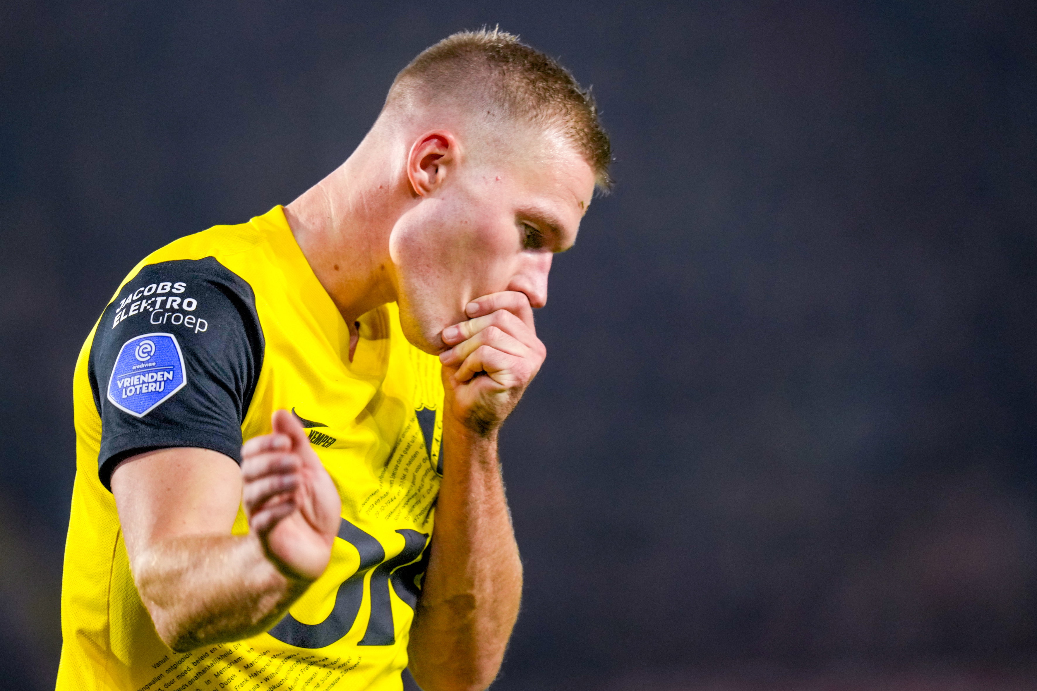 Boy Kemper namens NAC Breda