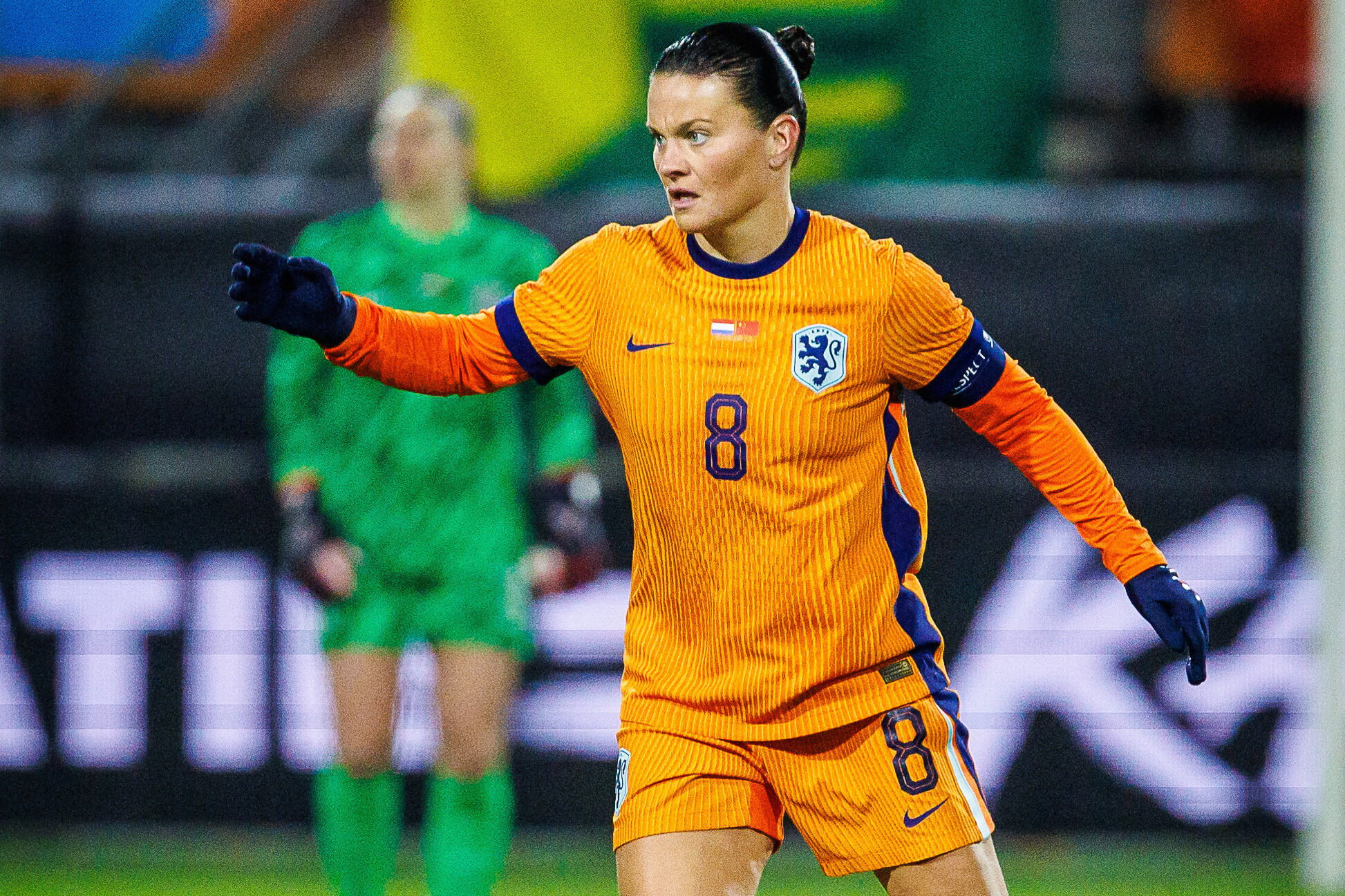 Sherida Spitse in actie namens de OranjeLeeuwinnen