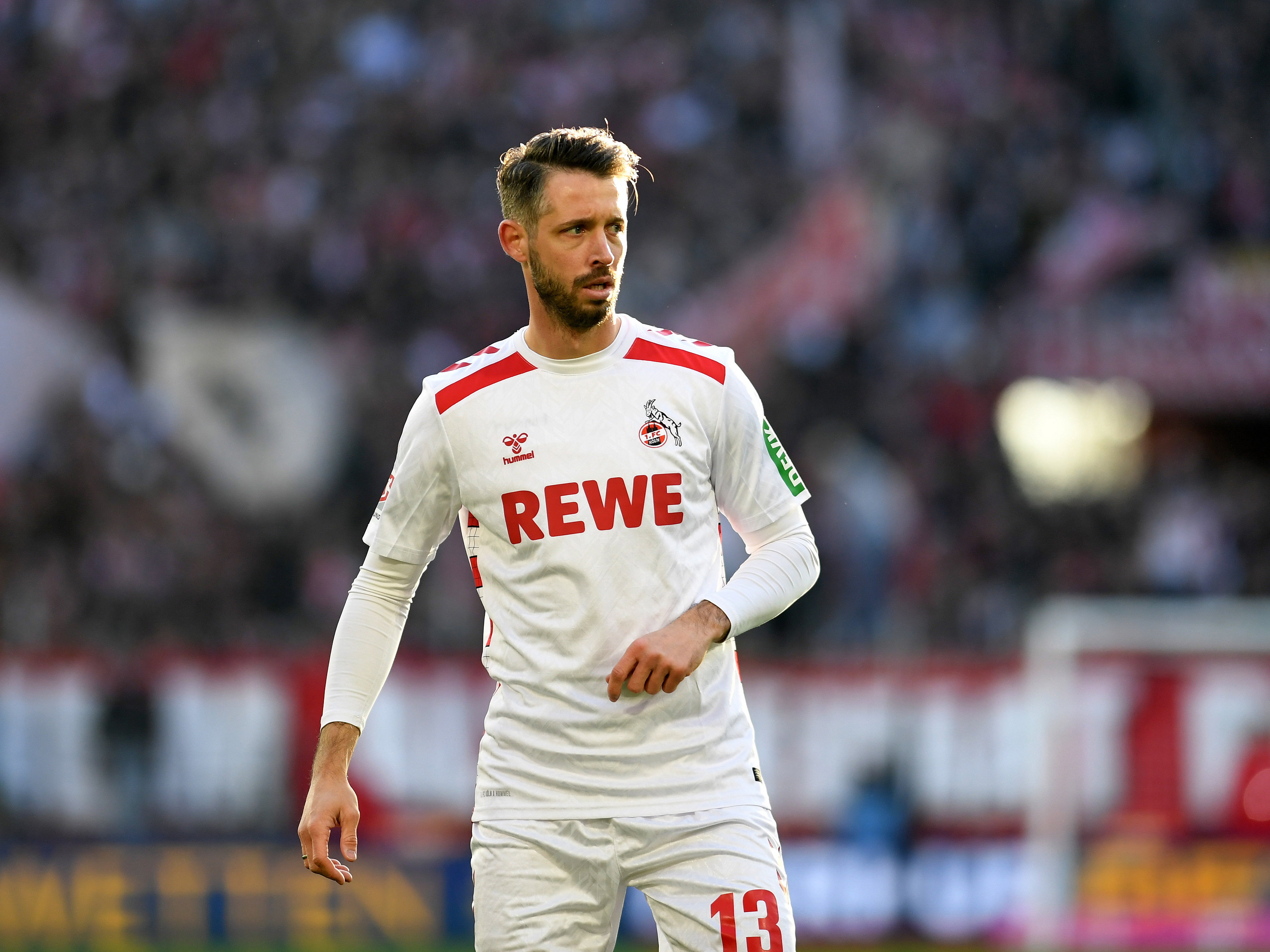 Mark Uth namens FC Köln