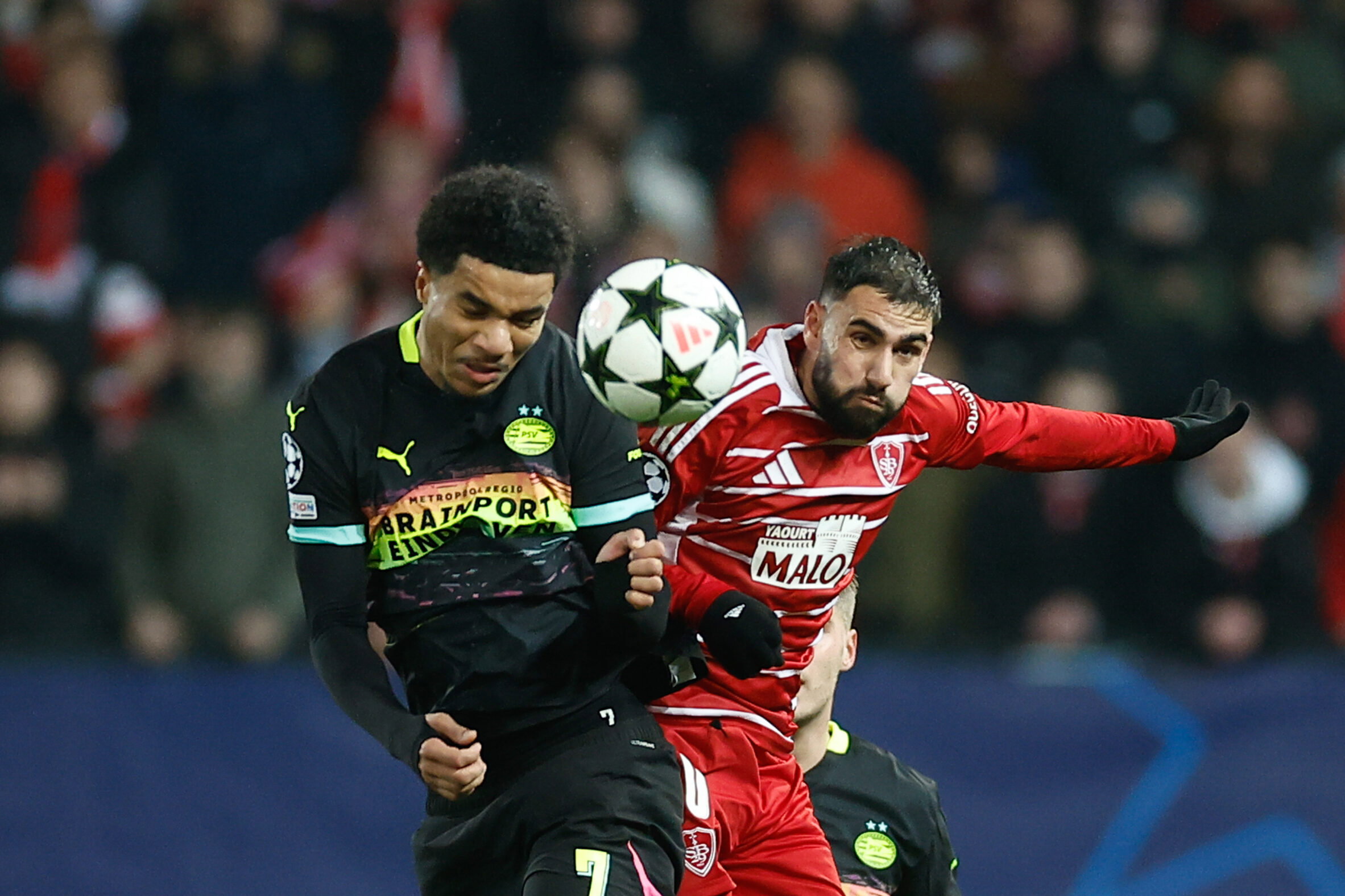Malik Tillman tegen Stade Brest