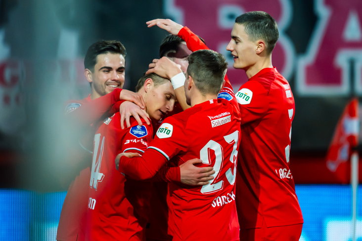FC Twente viert goal Sem Steijn