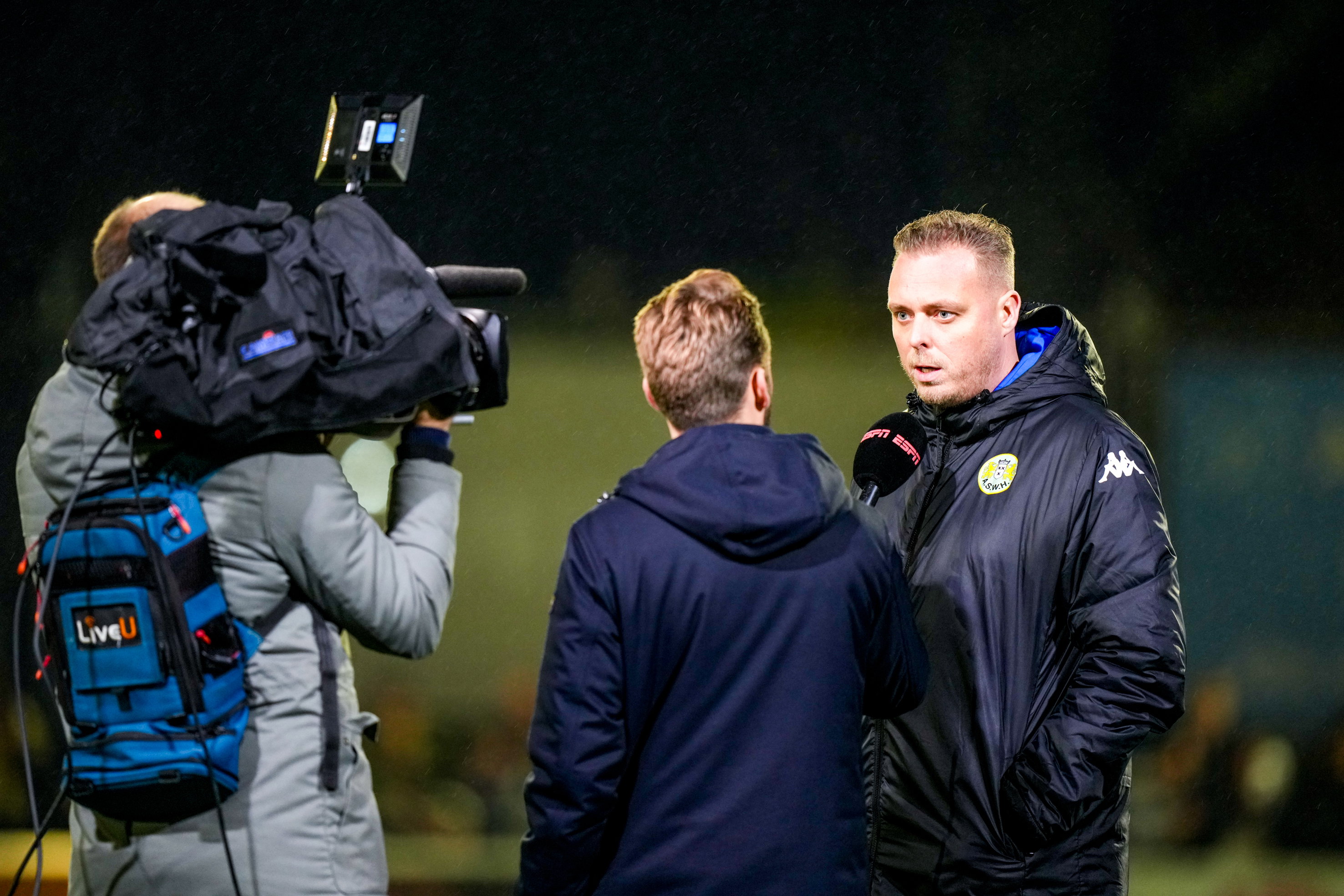 ASWH-trainer Roy Brinkman staat ESPN te woord