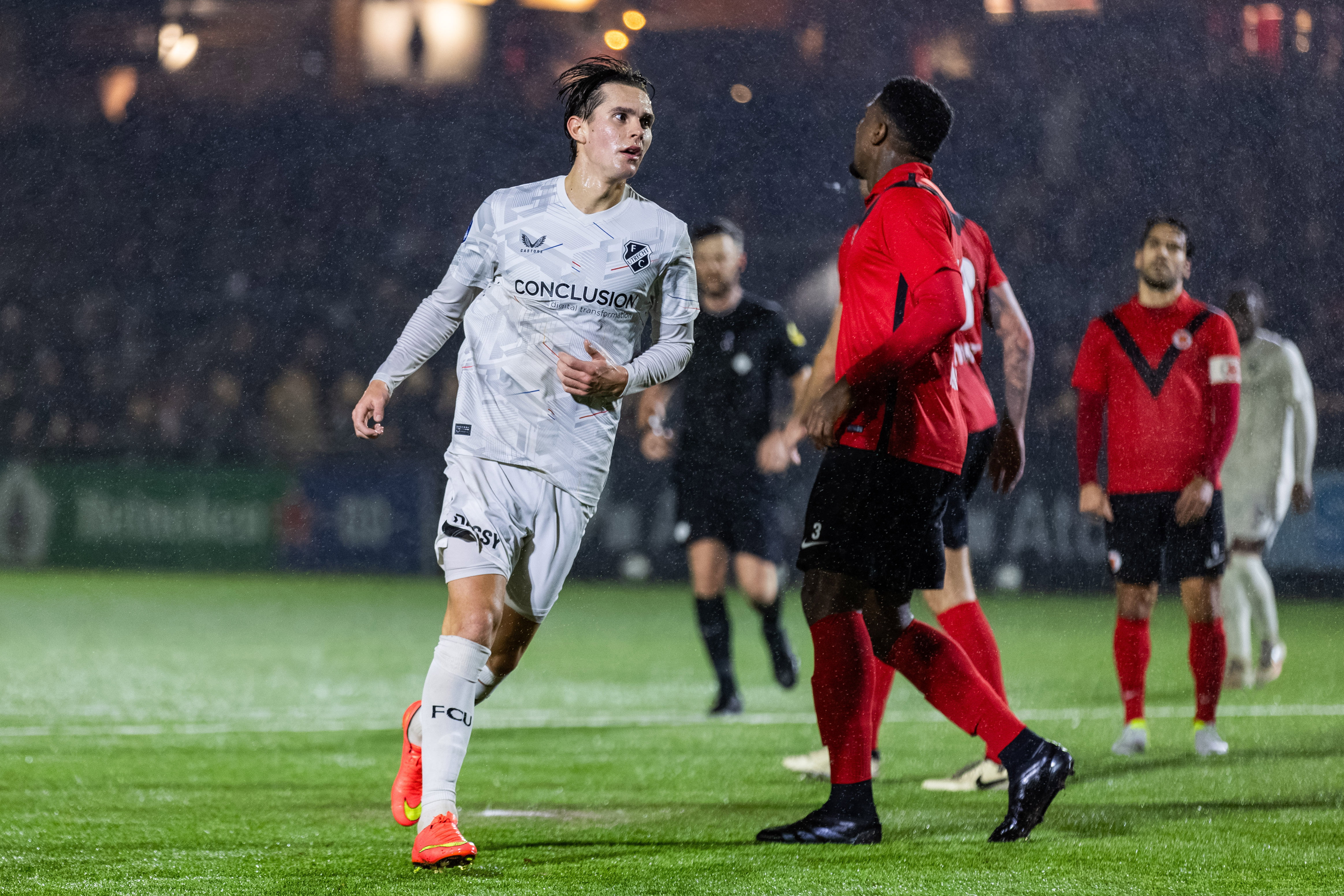 Victor Jensen tegen AFC