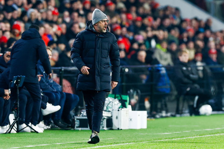 Peter Bosz tegen Excelsior