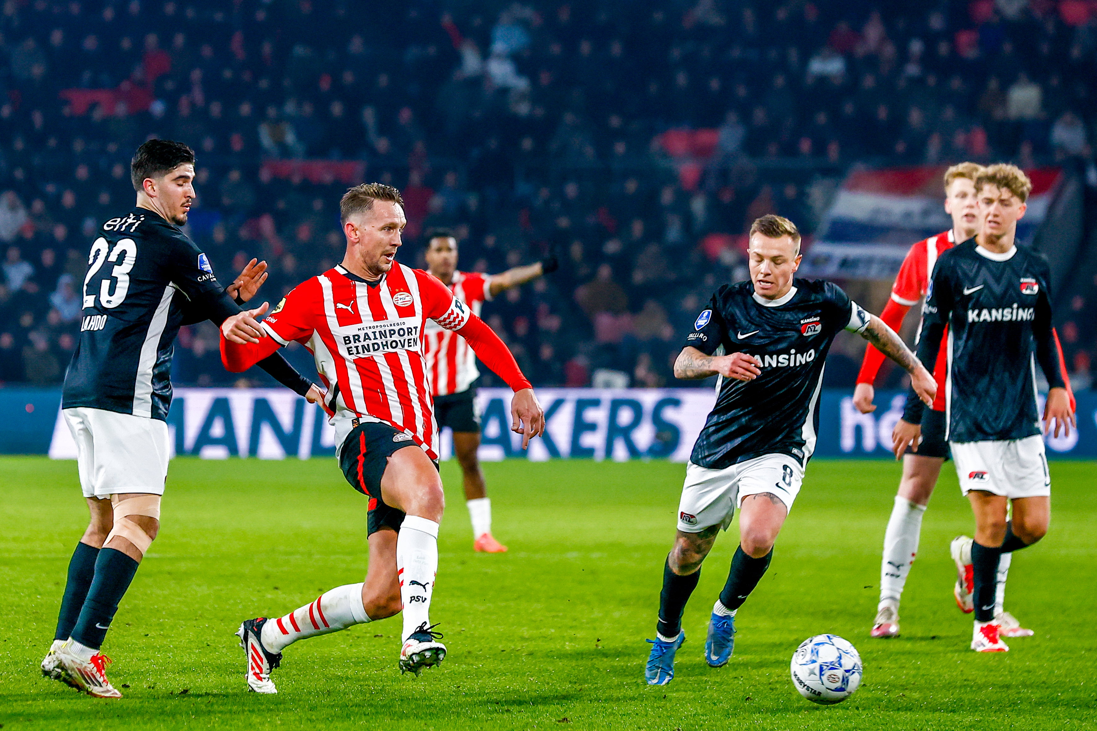 Luuk de Jong en Jordy Clasie