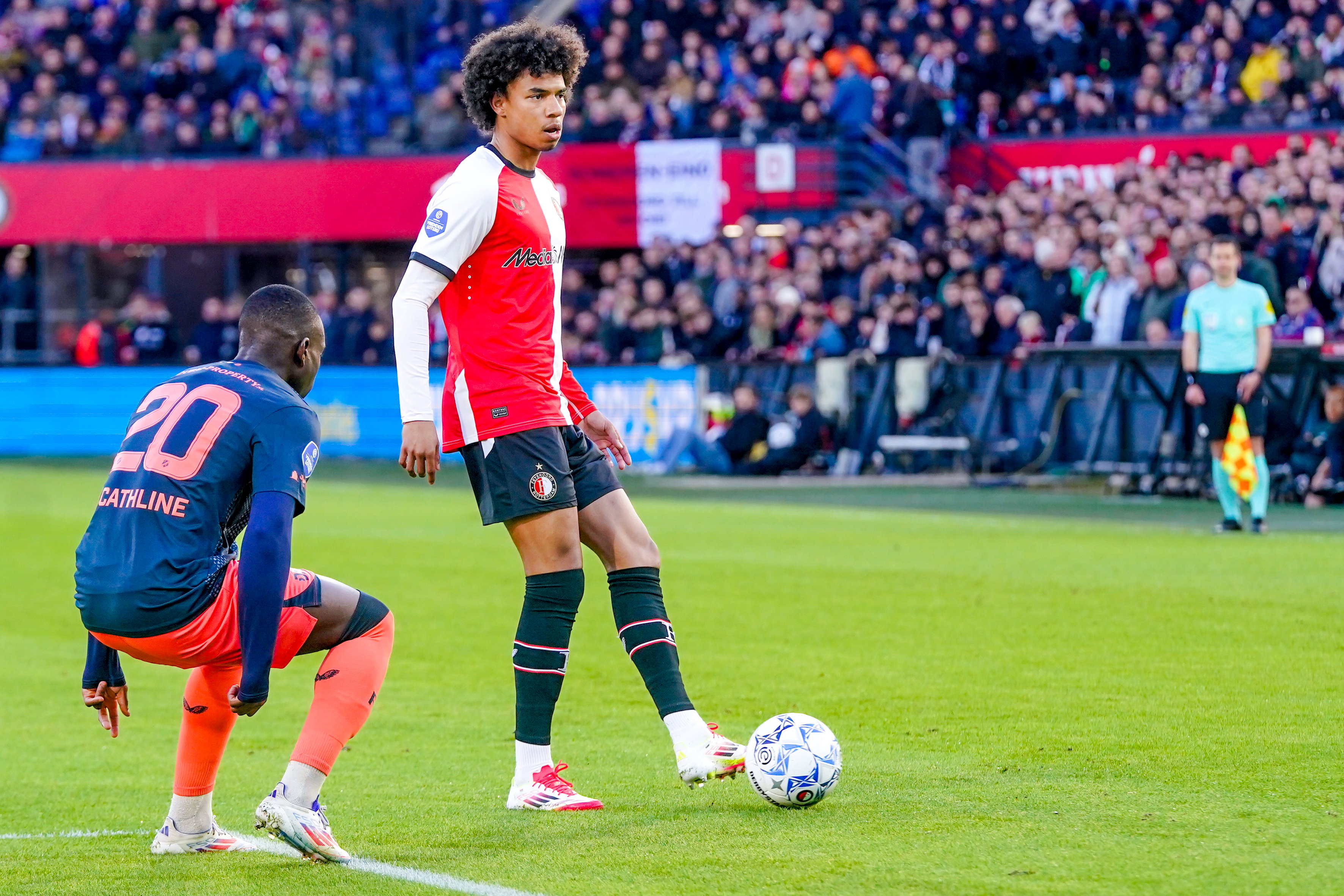 Calvin Stengs in De Kuip