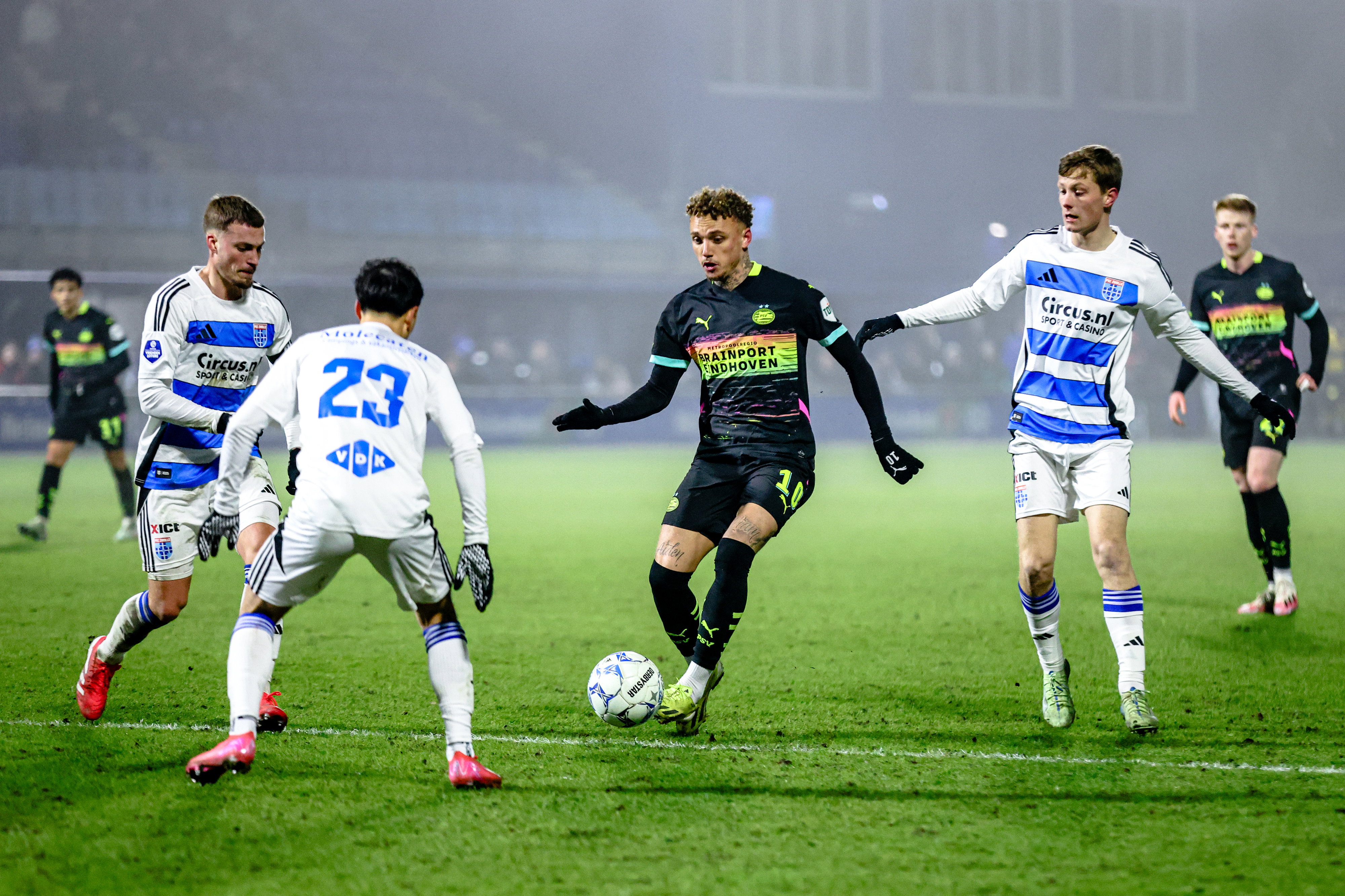 Noa Lang tegen PEC Zwolle