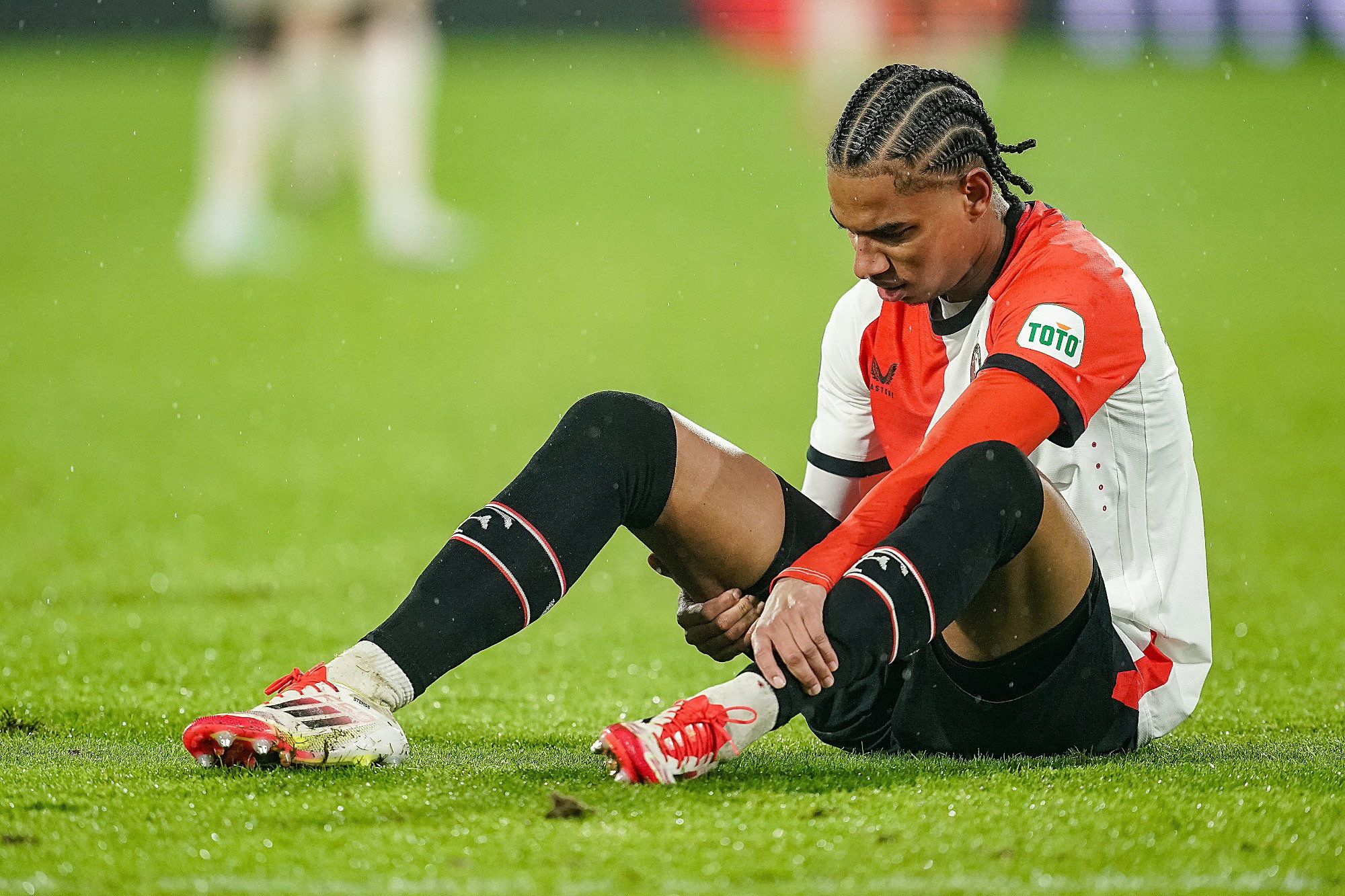 Calvin Stengs is geblesseerd