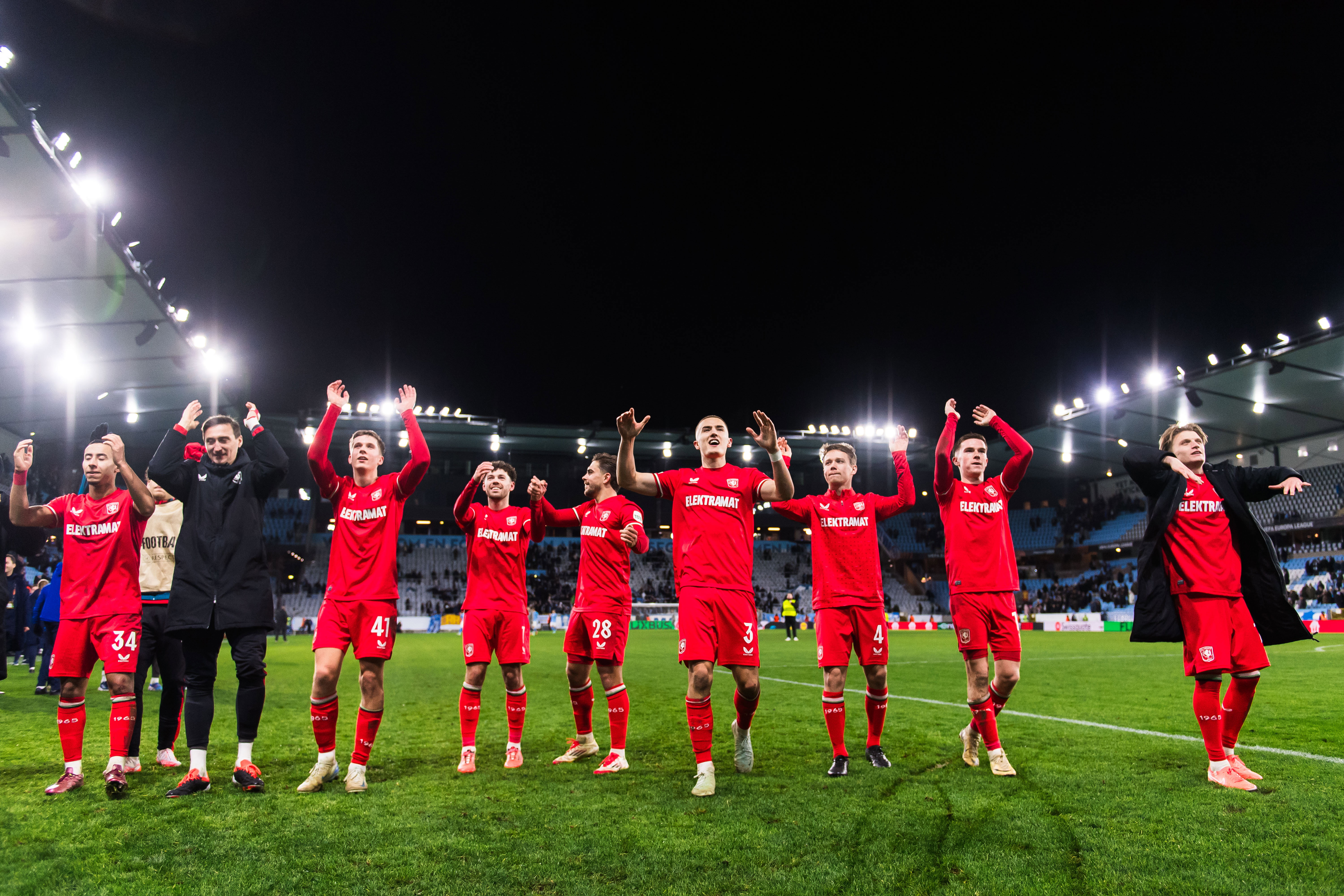 FC Twente juicht in Malmö
