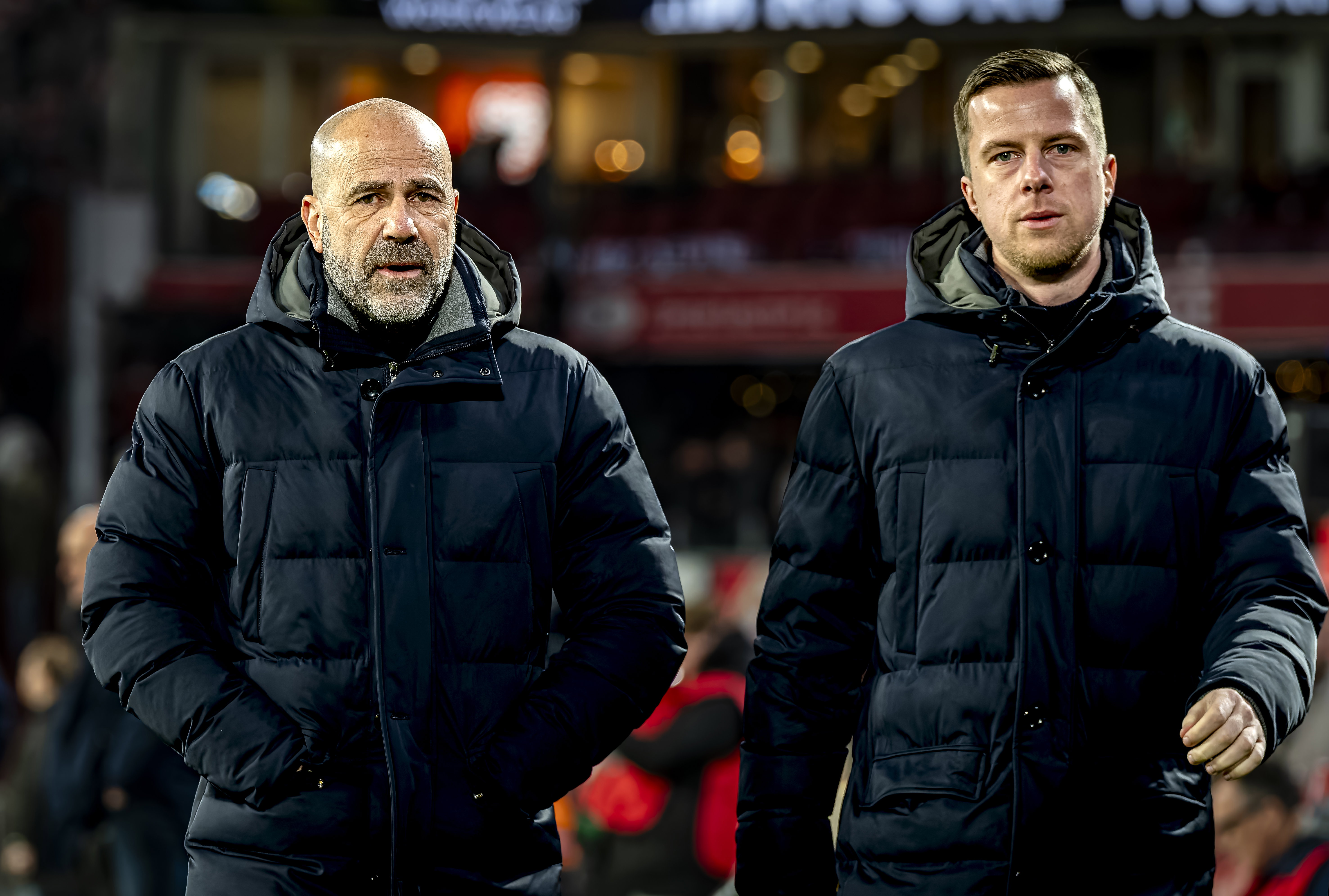 Peter Bosz met persvoorlichter Nick Tol