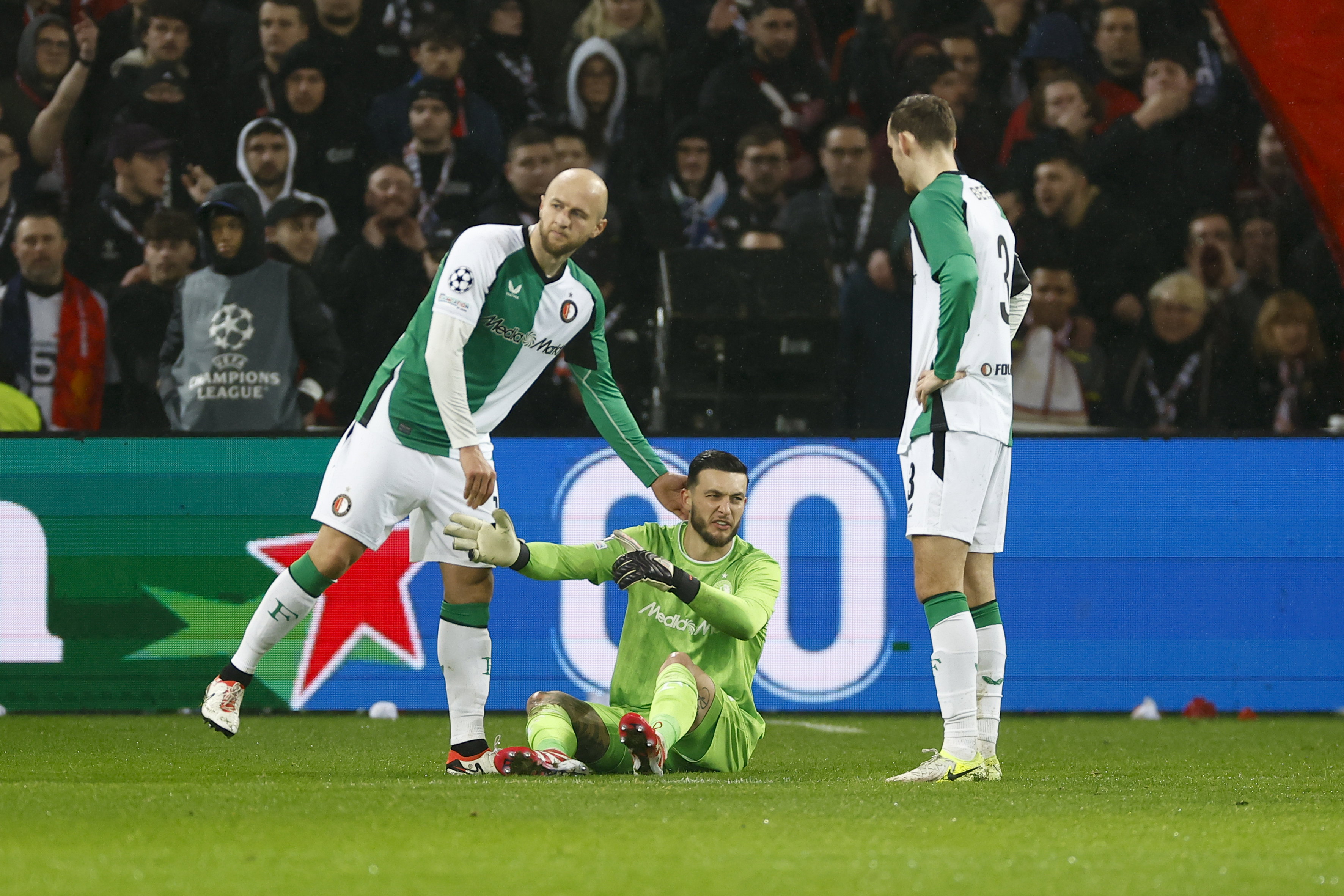 Justin Bijlow valt geblesseerd uit bij OGC Lille