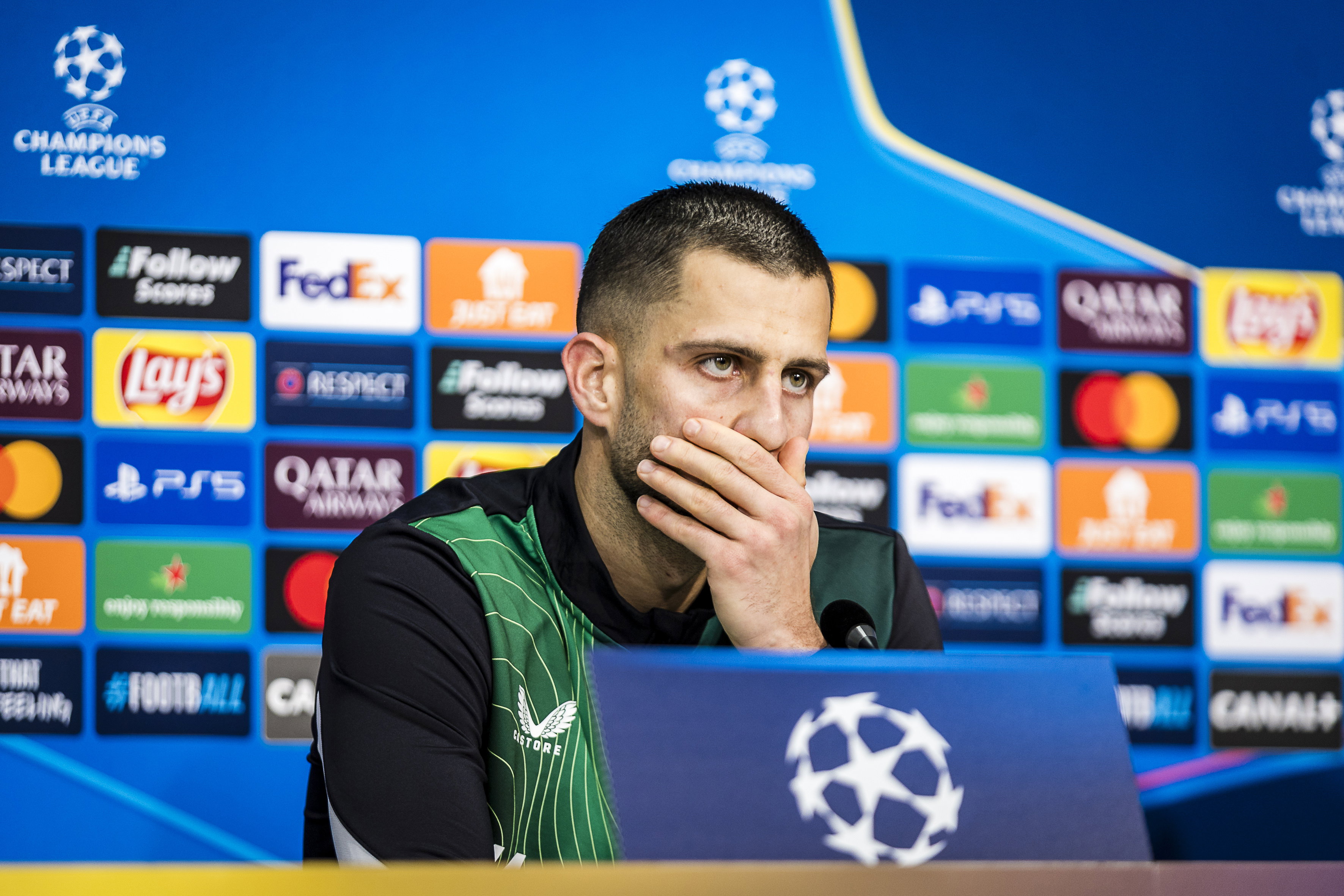 David Hancko baalt bij persconferentie