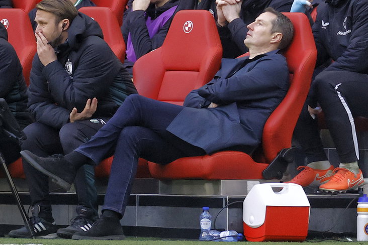 Brian Priske baalt in de Johan Cruijff ArenA