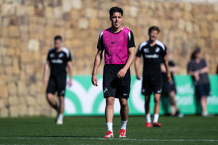 Charlie Pavey bij AIK