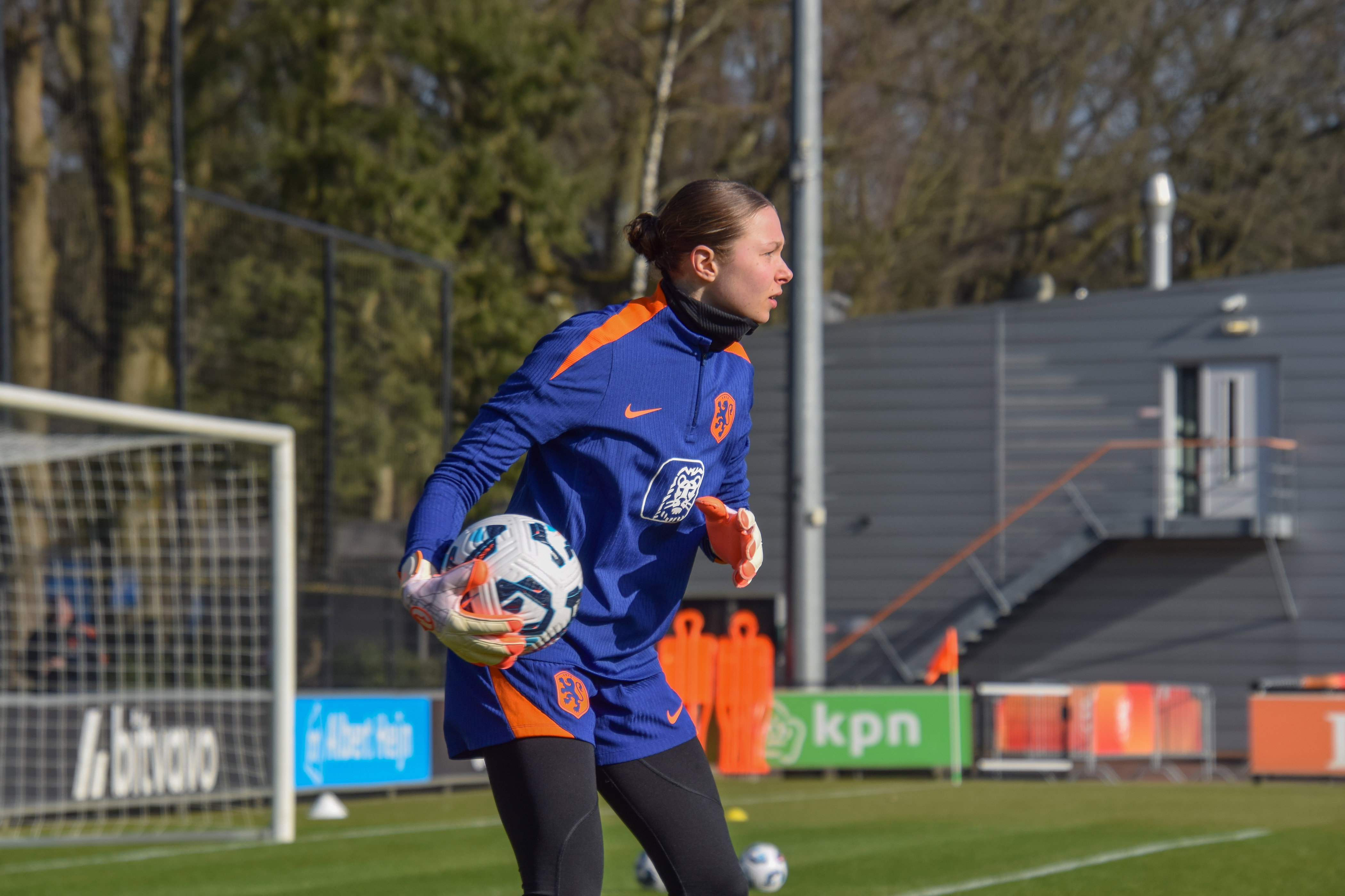 Daniëlle de Jong bij de OranjeLeeuwinnen