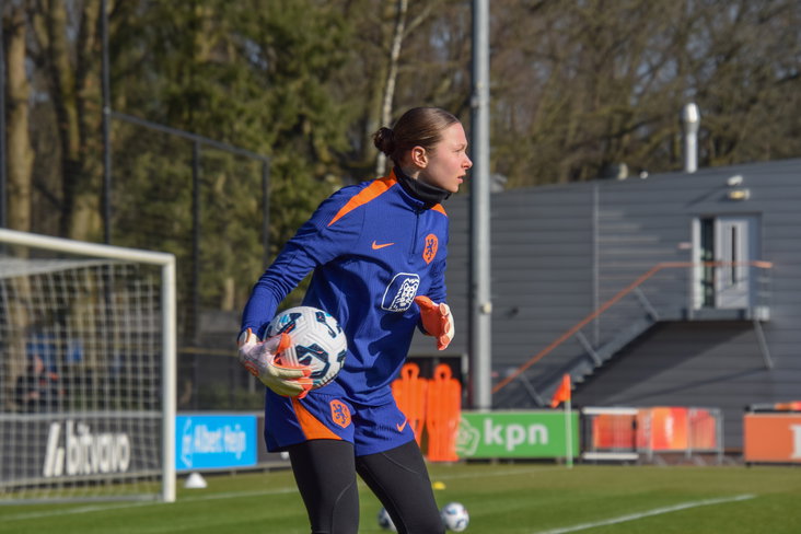 Daniëlle de Jong bij de OranjeLeeuwinnen